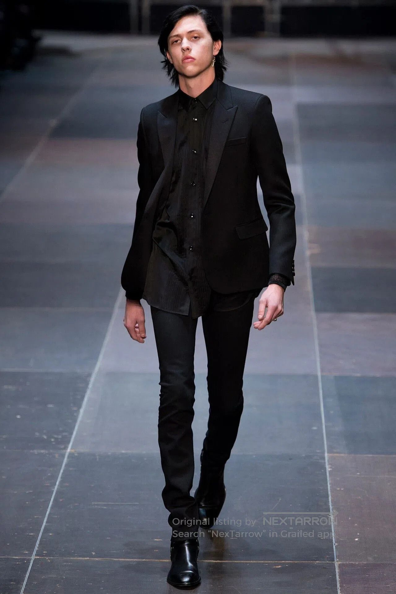 Saint Laurent Paris Saint Laurent Black Smoking Jacket with Silk Details. Size US M / EU 48-50 / 2 - 6 Thumbnail