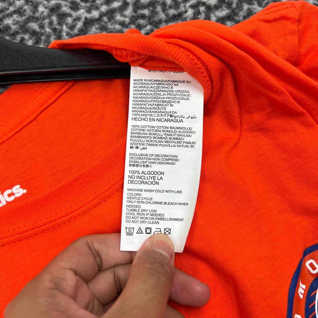 Other Edmonton Oilers Shirt Men Large Red Fanatics Crew Neck New L Size US L / EU 52-54 / 3 - 6 Thumbnail