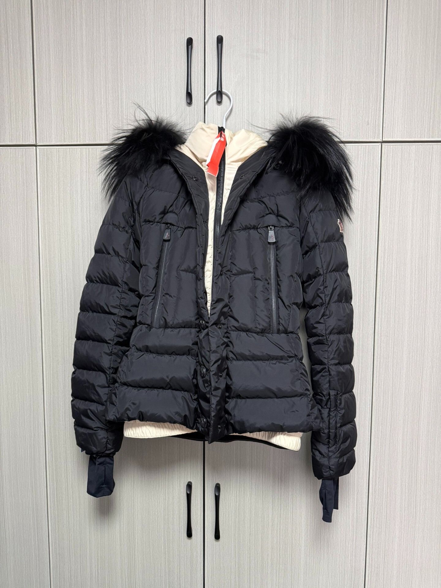 Moncler Moncler Beverley Ski Series Size S / US 4 / IT 40 - 1 Thumbnail