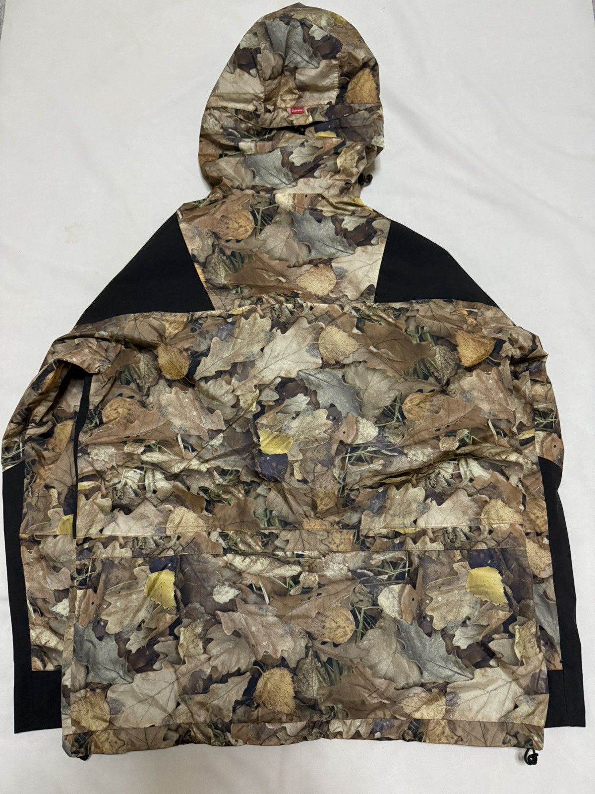 Supreme × The North Face Supreme tnf the north face leaves mountain light Jacket Size US M / EU 48-50 / 2 - 7 Thumbnail