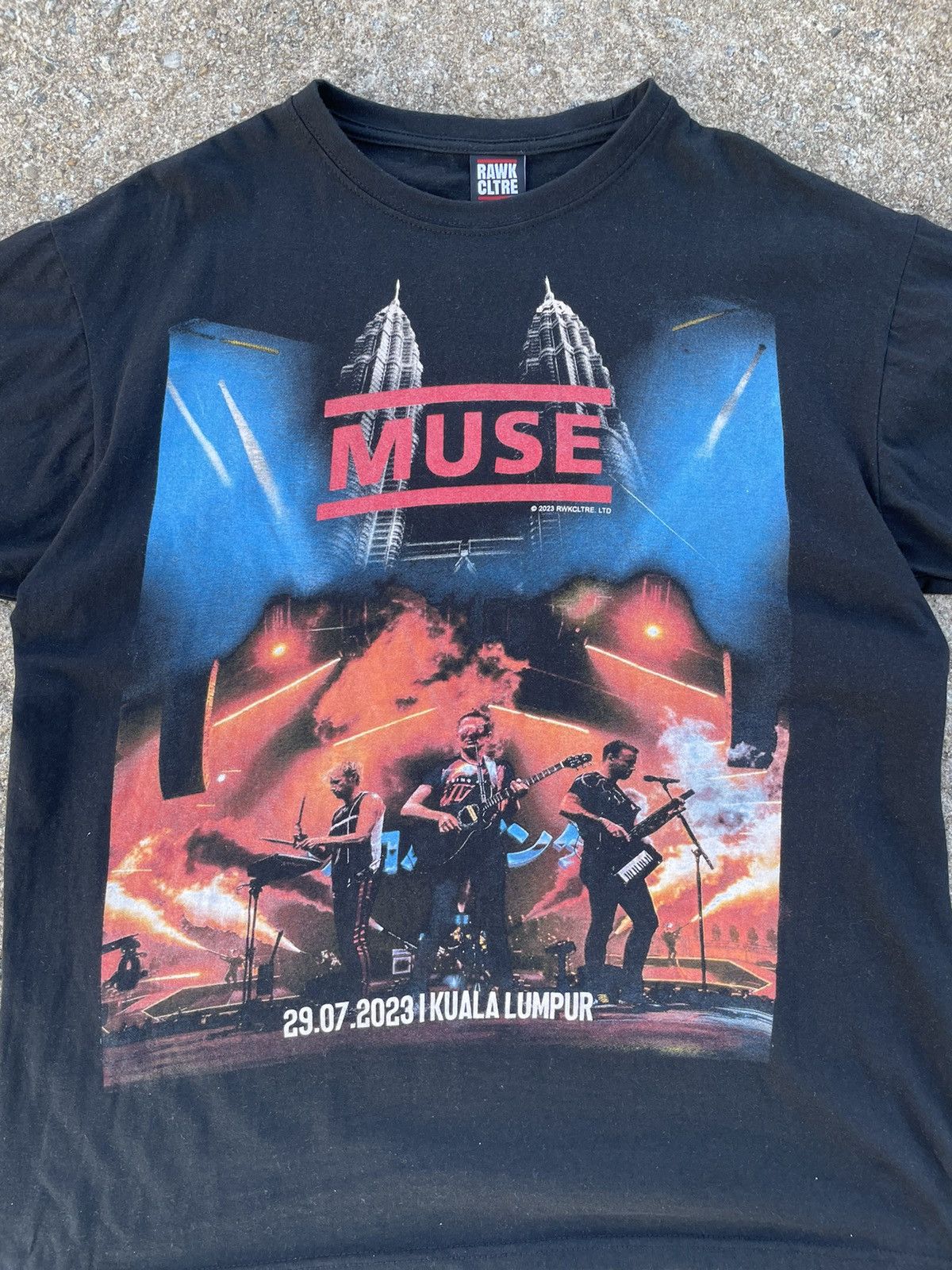 Band Tees Muse Tour Kuala Lumpur 2023 Tee Size US L / EU 52-54 / 3 - 2 Thumbnail
