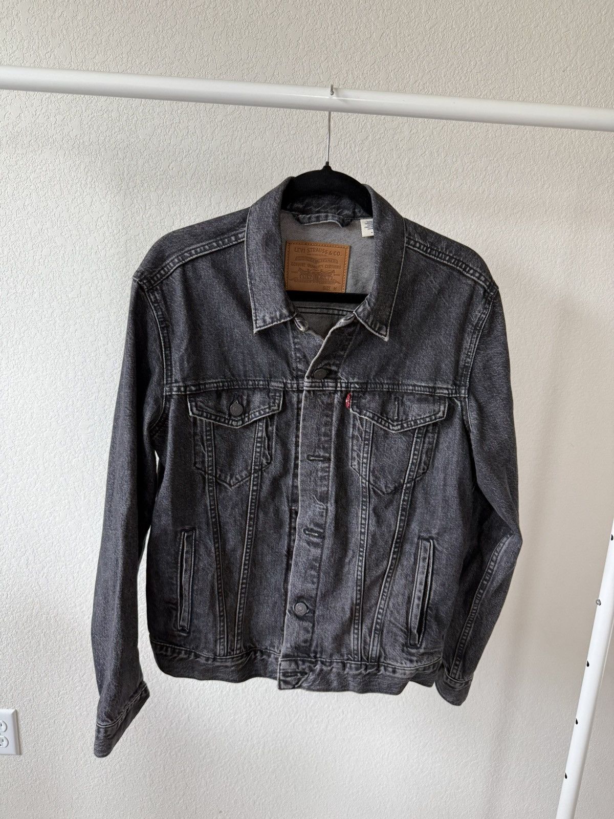 Levi's Denim Jacket - Black ♠️ Size US M / EU 48-50 / 2 - 1 Thumbnail