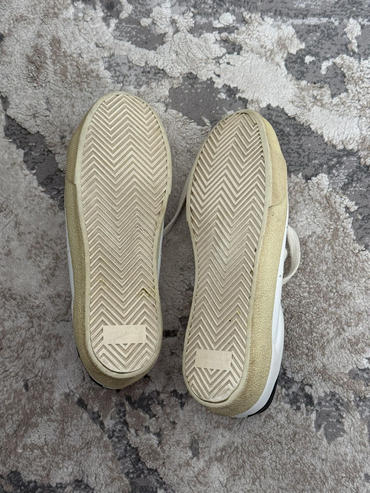 Saint Laurent Paris ❤️‍🔥Saint Laurent Paris Court Classic Low Shoe 38 Size Women’s❤️‍🔥 Size US 7 / IT 37 - 6 Thumbnail