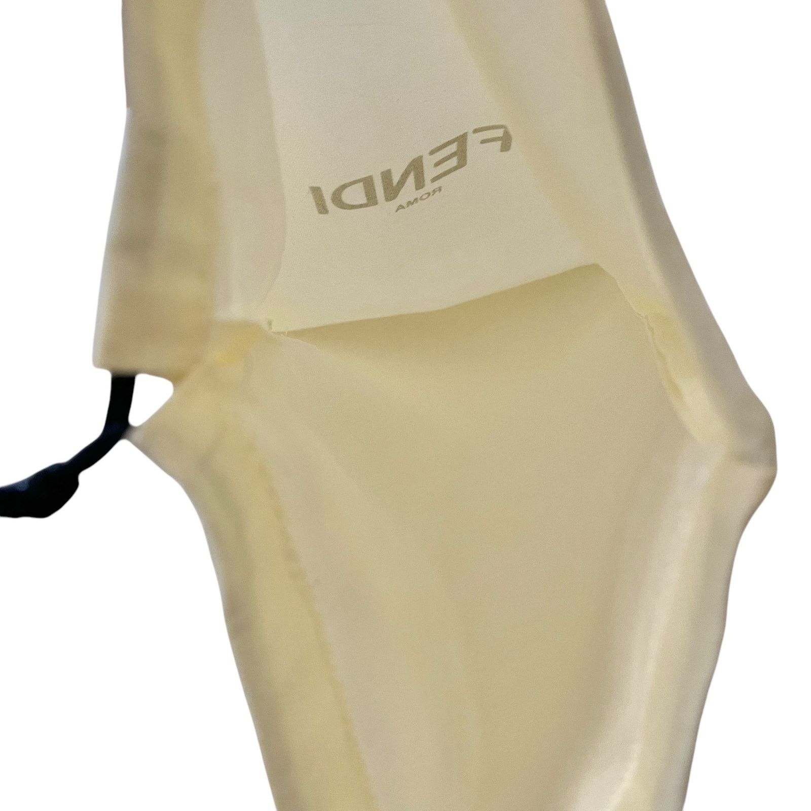 Fendi Fendi Ivory White Drawstring Dust Bag Protective Cover Size ONE SIZE - 4 Thumbnail