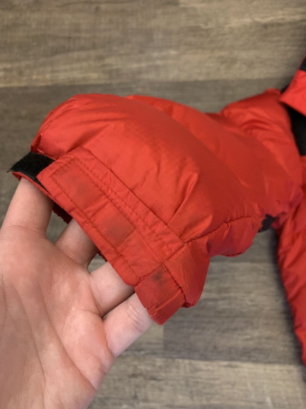 The North Face × Vintage Vintage 1990s The North Face Red And Black Puffer Jacket Size US M / EU 48-50 / 2 - 7 Thumbnail