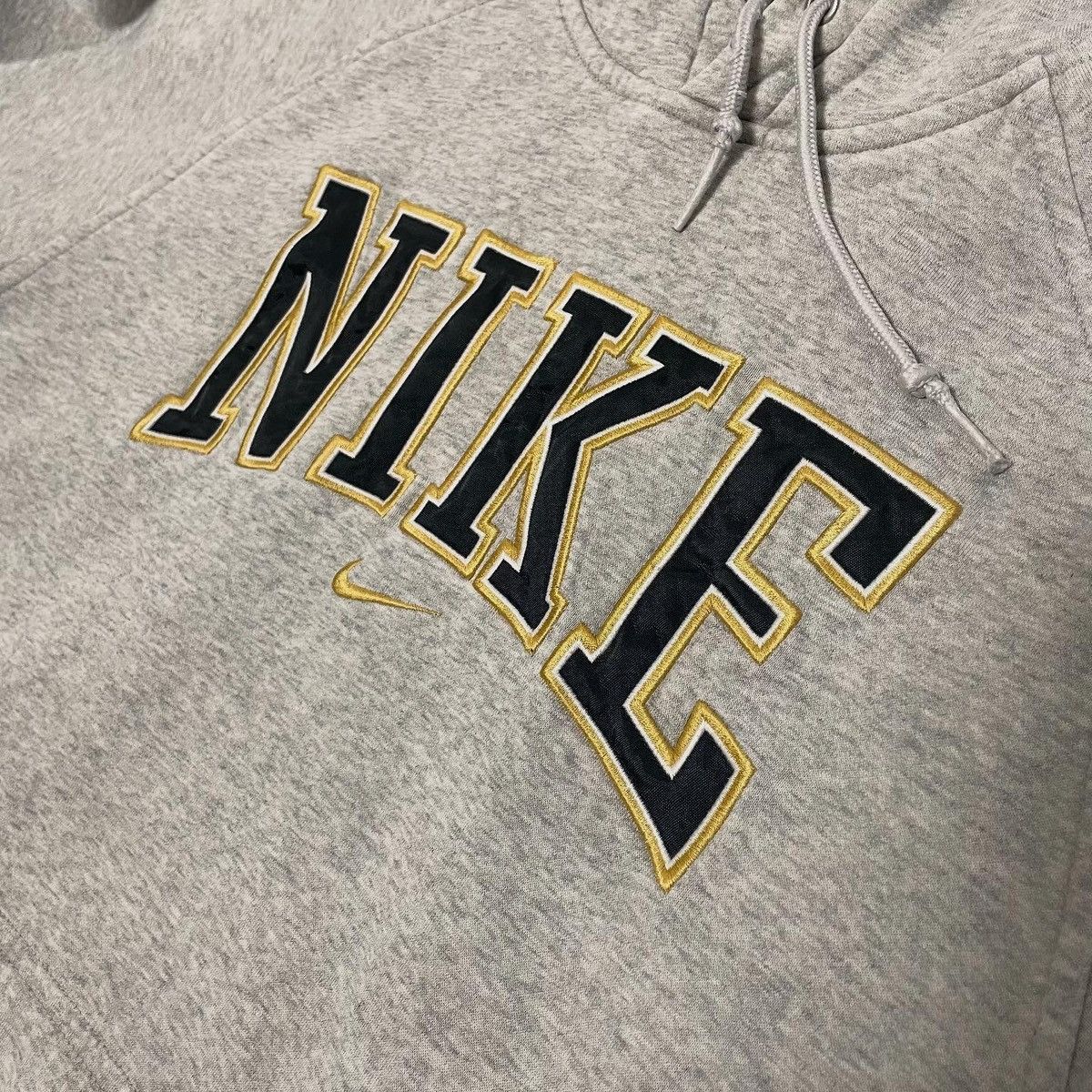 Nike Vintage Nike Hoodie Zip Up Big Logo Spellout 00s y2k Size US S / EU 44-46 / 1 - 4 Thumbnail