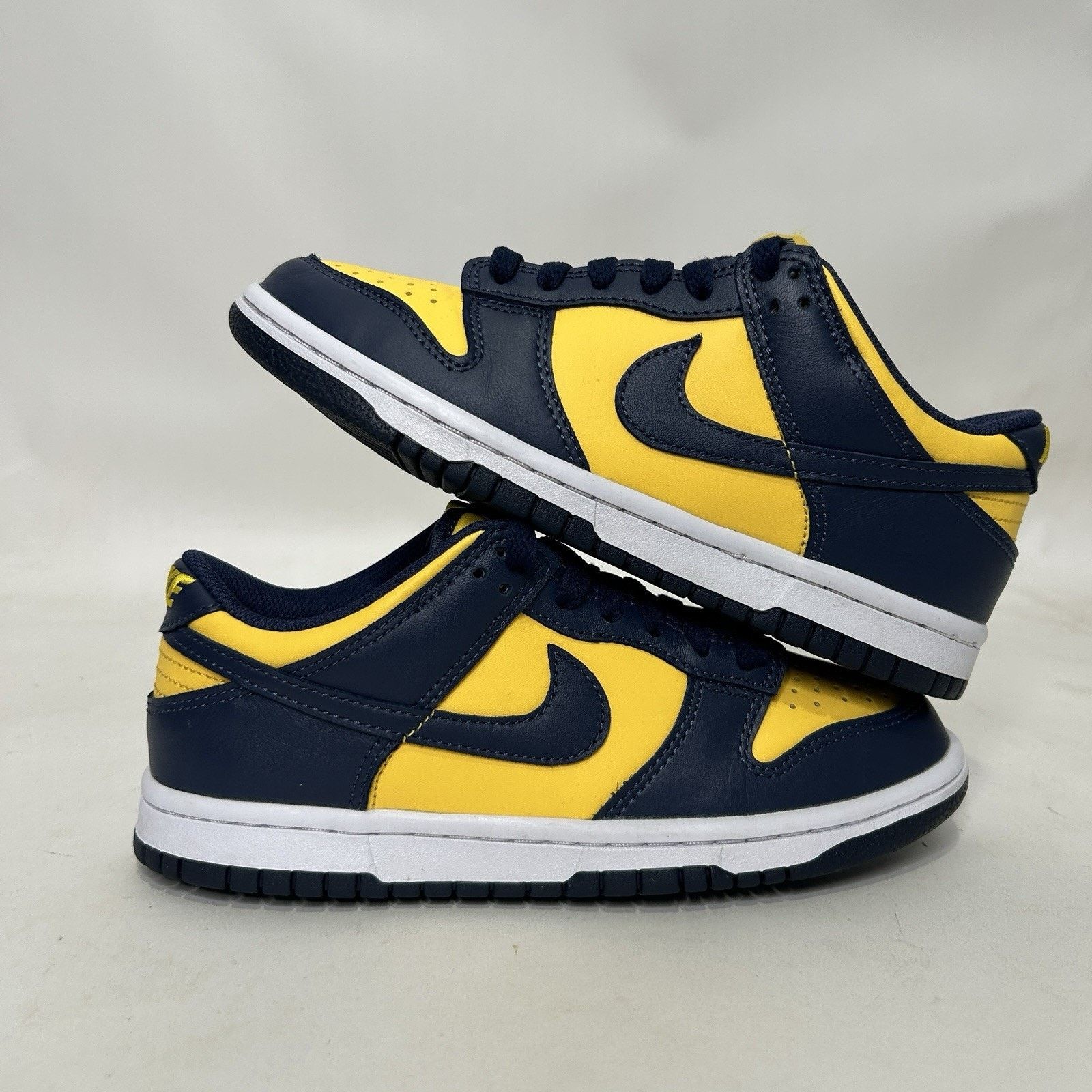 Nike Nike Dunk Low GS “Michigan” 2021 Size US 6 / IT 36 - 1 Thumbnail
