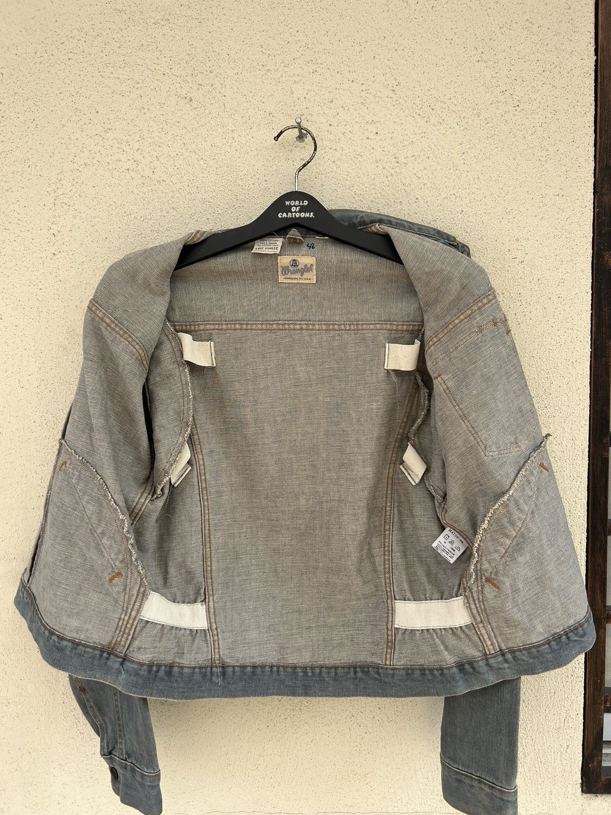Vintage Vintage 90s Wrangler Blue Bell Faded Grey Denim Jacket Size US L / EU 52-54 / 3 - 19 Thumbnail