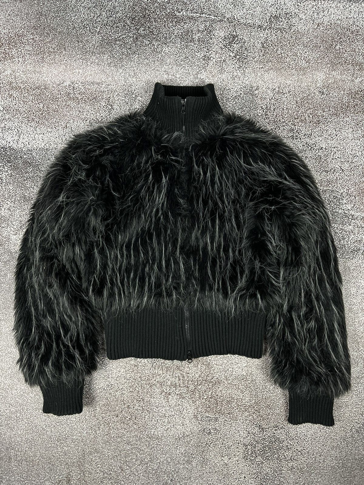 ジャケット・アウター 00s UNKOWN CROPPED FUR JACKET Y2K opium Opium Hairy Faux Fur y2k boxy fit Cropped women's jacket