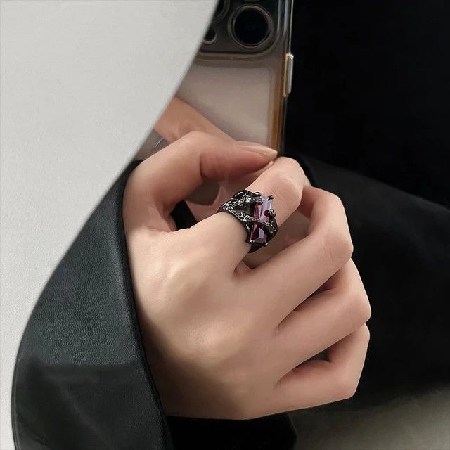 Jewelry Zircon Black Ring Tone Vine Twins Red Rhinestones Size ONE SIZE - 2 Thumbnail