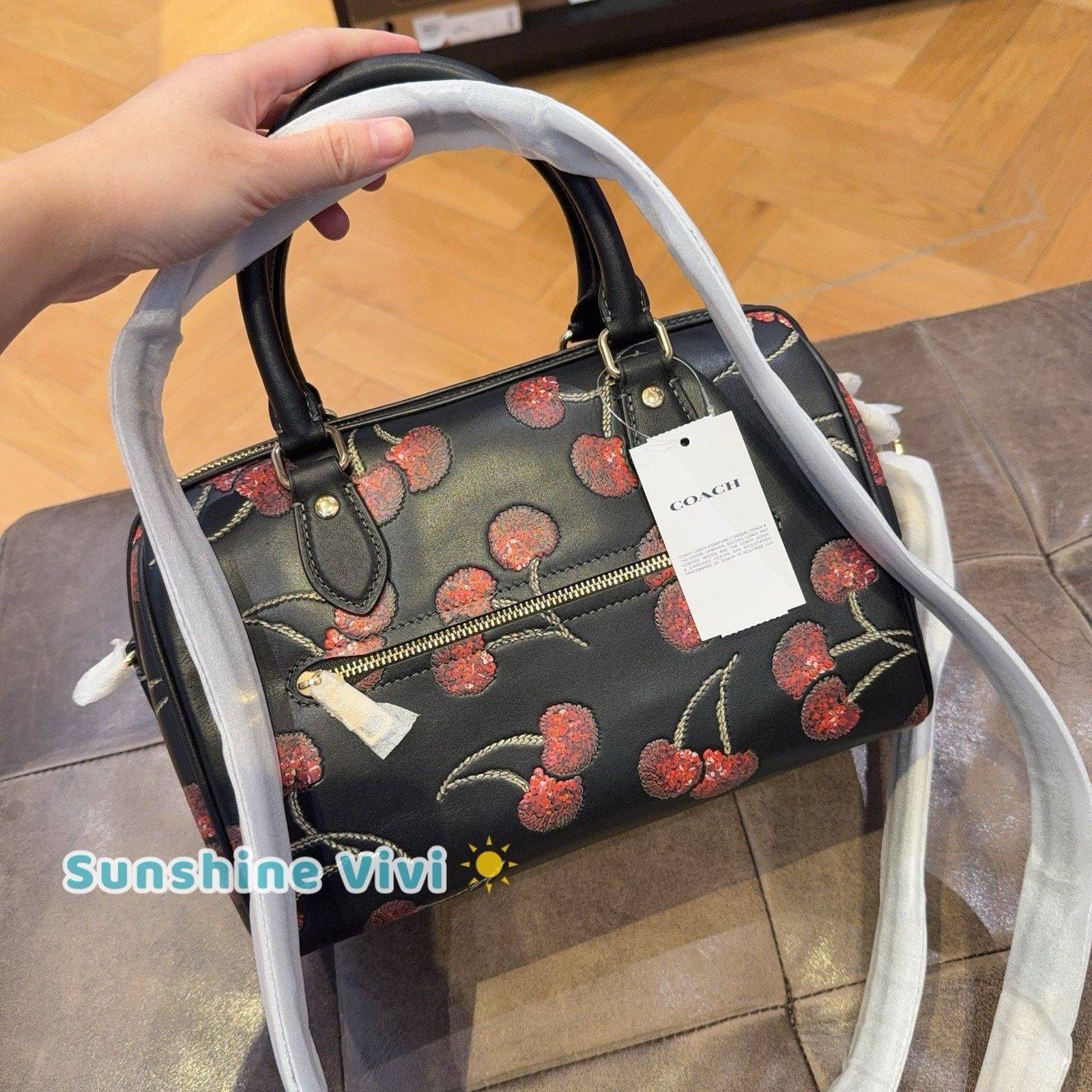 Coach NWT Coach CCZ15 Rowan Satchel Bag Cherry Print Black Leather Size ONE SIZE - 5 Thumbnail