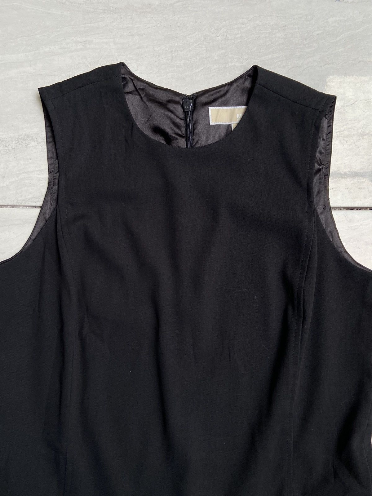 Michael Kors MICHAEL KORS Black Jumpsuit Size 30" / US 8 / IT 44 - 10 Thumbnail