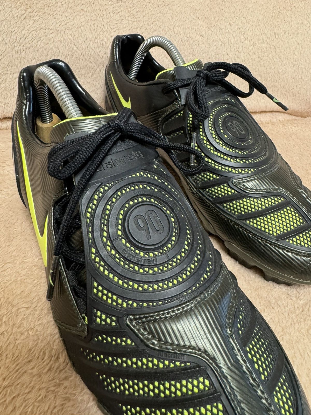 Nike × Vintage 2008 Nike Total 90 Laser II Football Boots Size US 9 / EU 42 - 11 Thumbnail