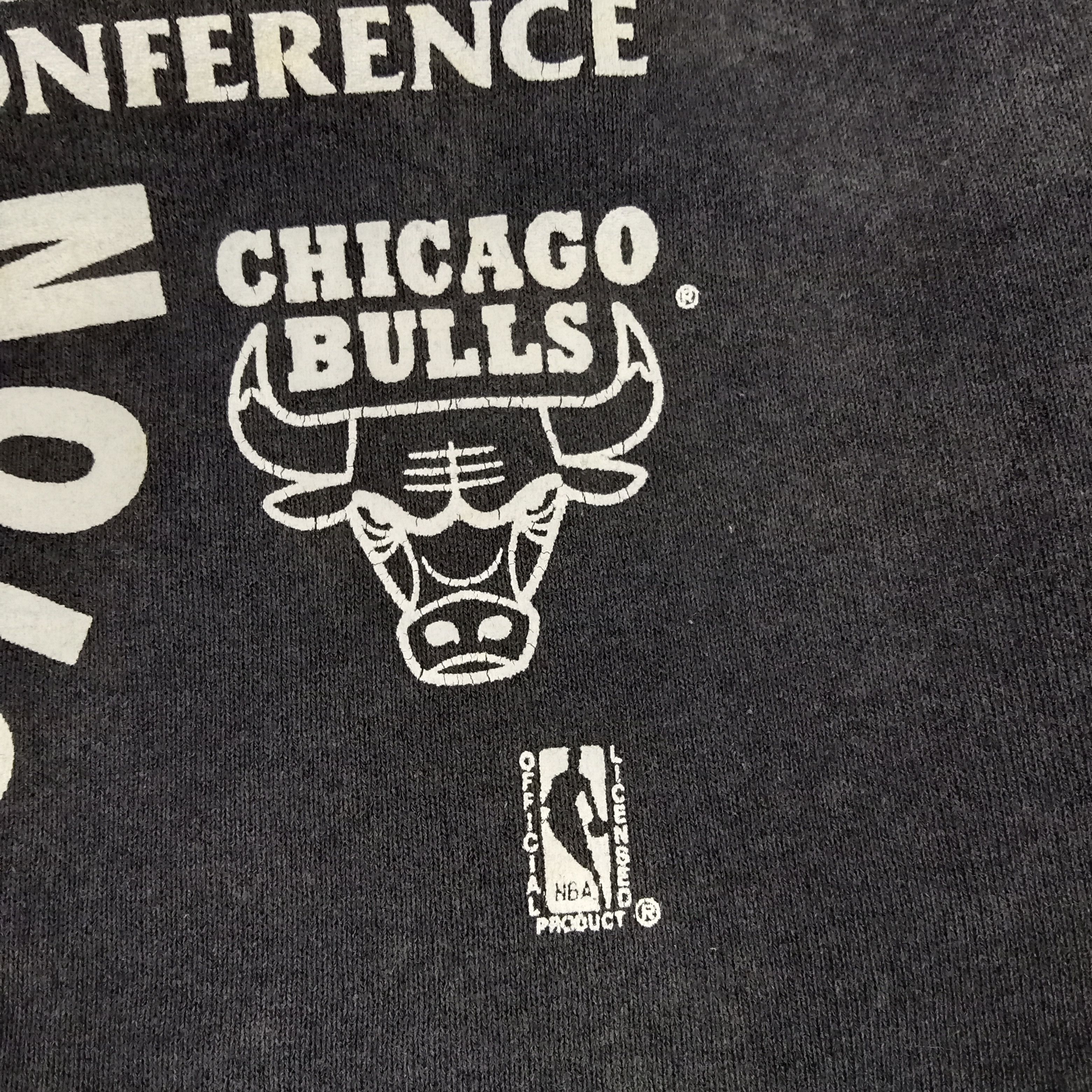 NBA × Vintage Chicago Bulls Professional NBA Team Vintage Sweatshirt Size US L / EU 52-54 / 3 - 11 Thumbnail