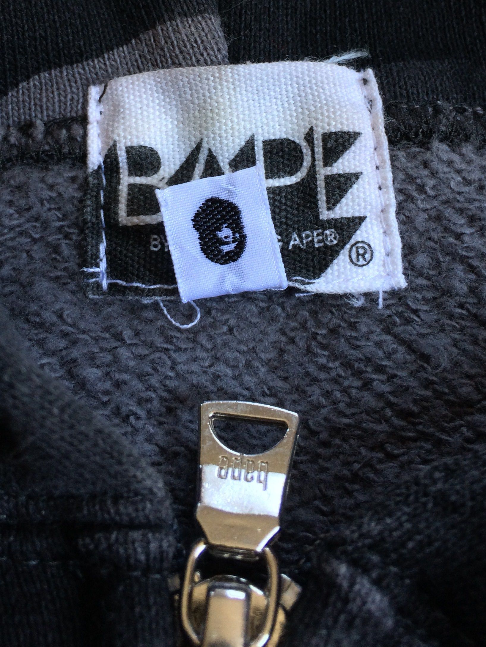 Bape OG Bape Black Camo Sleeveless Hoodie Size US M / EU 48-50 / 2 - 8 Thumbnail