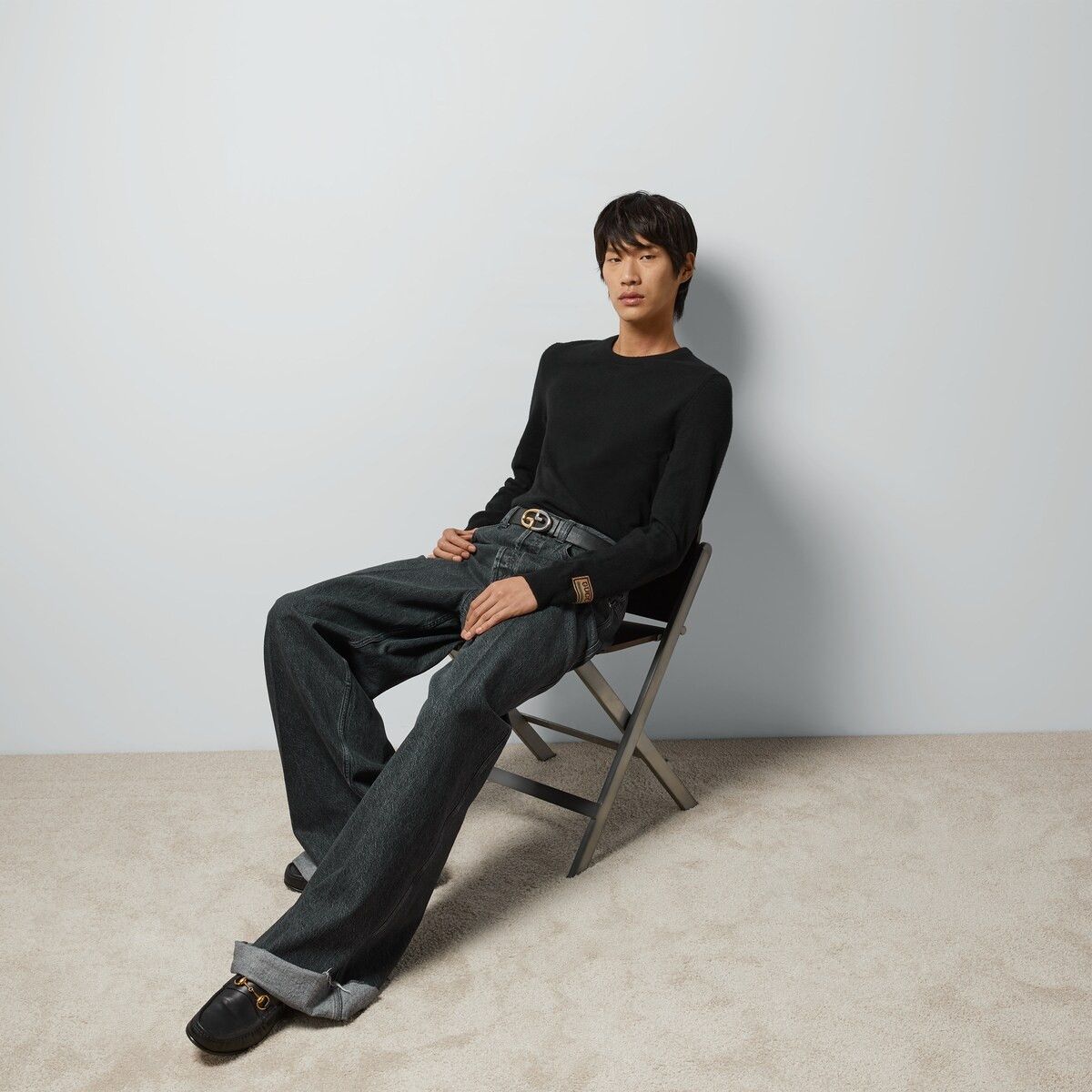 Gucci o1s1wg110925 Cashmere Sweater With Gucci Patch in Black Size US XS / EU 42 / 0 - 2 Thumbnail