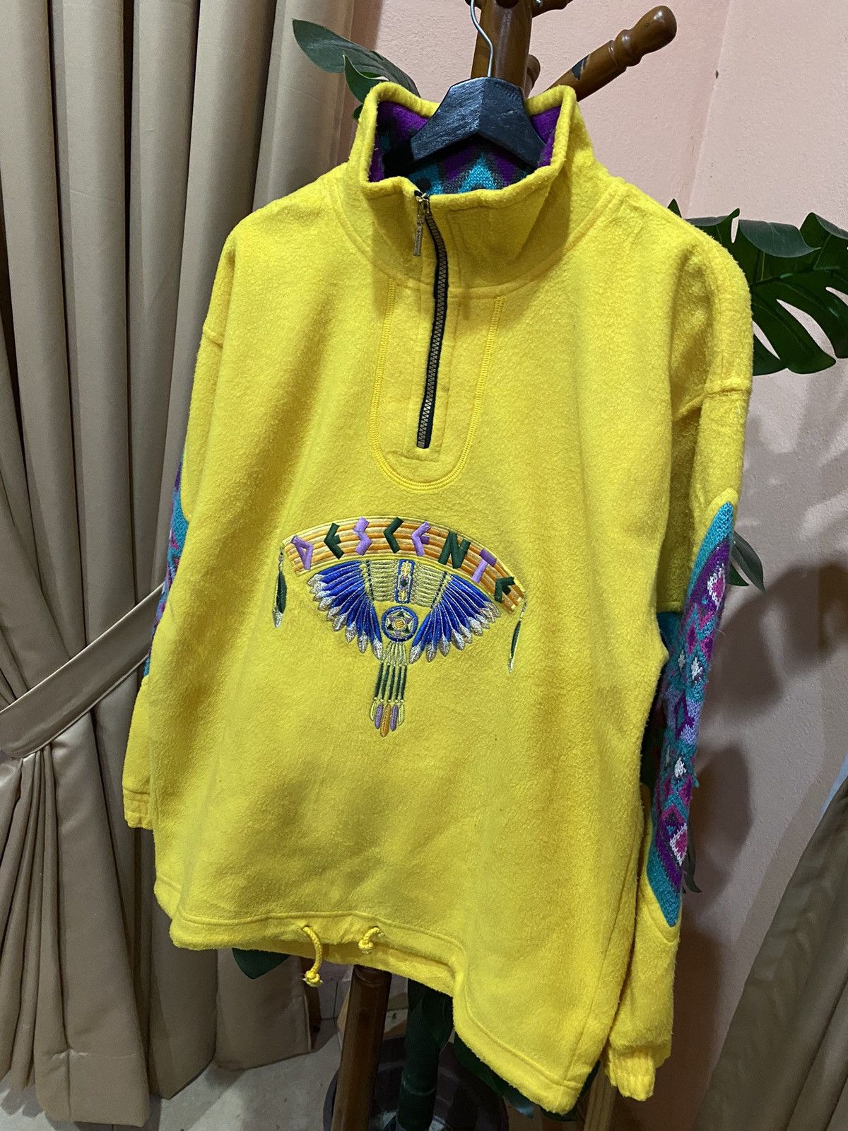 Descente Vintage Descente Yellow Fleece Half-Zip Tribal Design Size US M / EU 48-50 / 2 - 2 Thumbnail