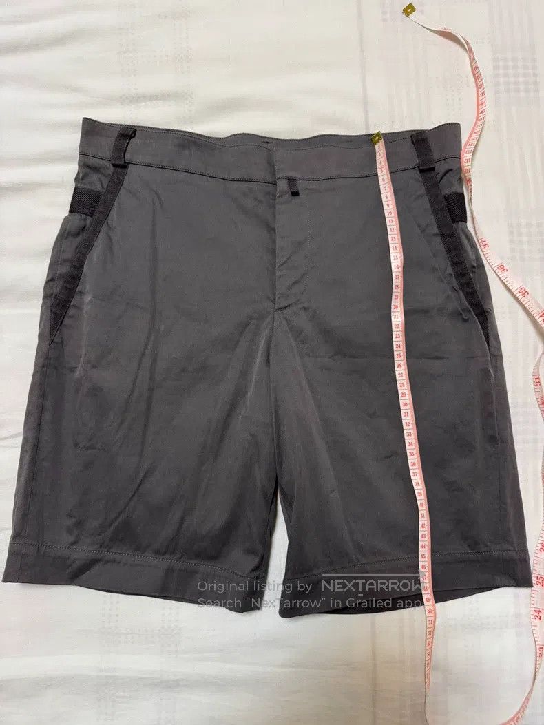 Hermes Hermes Shorts with unique back pocket design Size US 40 / EU 56 - 4 Thumbnail