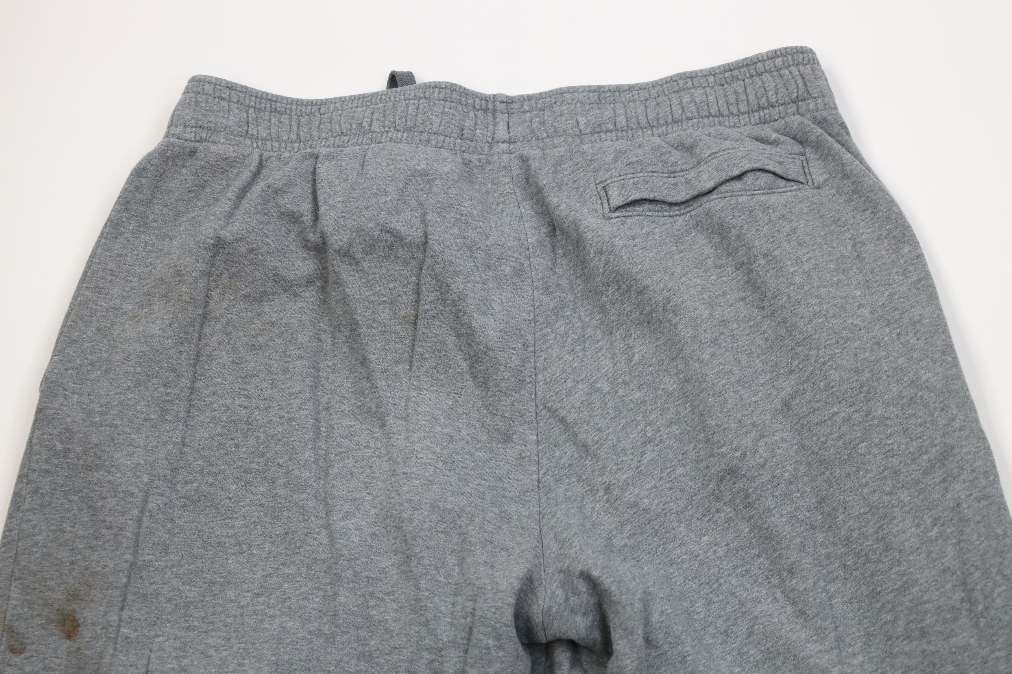 Under Armour Under Armour Loose Cuffed Sweatpants Joggers Heather Gray Size US 40 / EU 56 - 13 Thumbnail