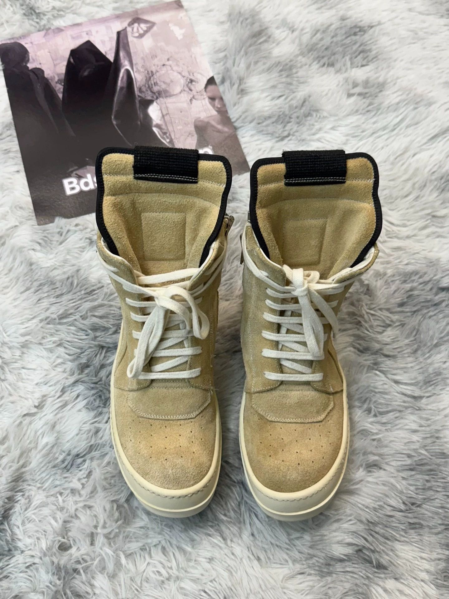 Rick Owens Rick Owens inverted triangle wheat color, RO main line suede Size US 7 / IT 37 - 5 Thumbnail
