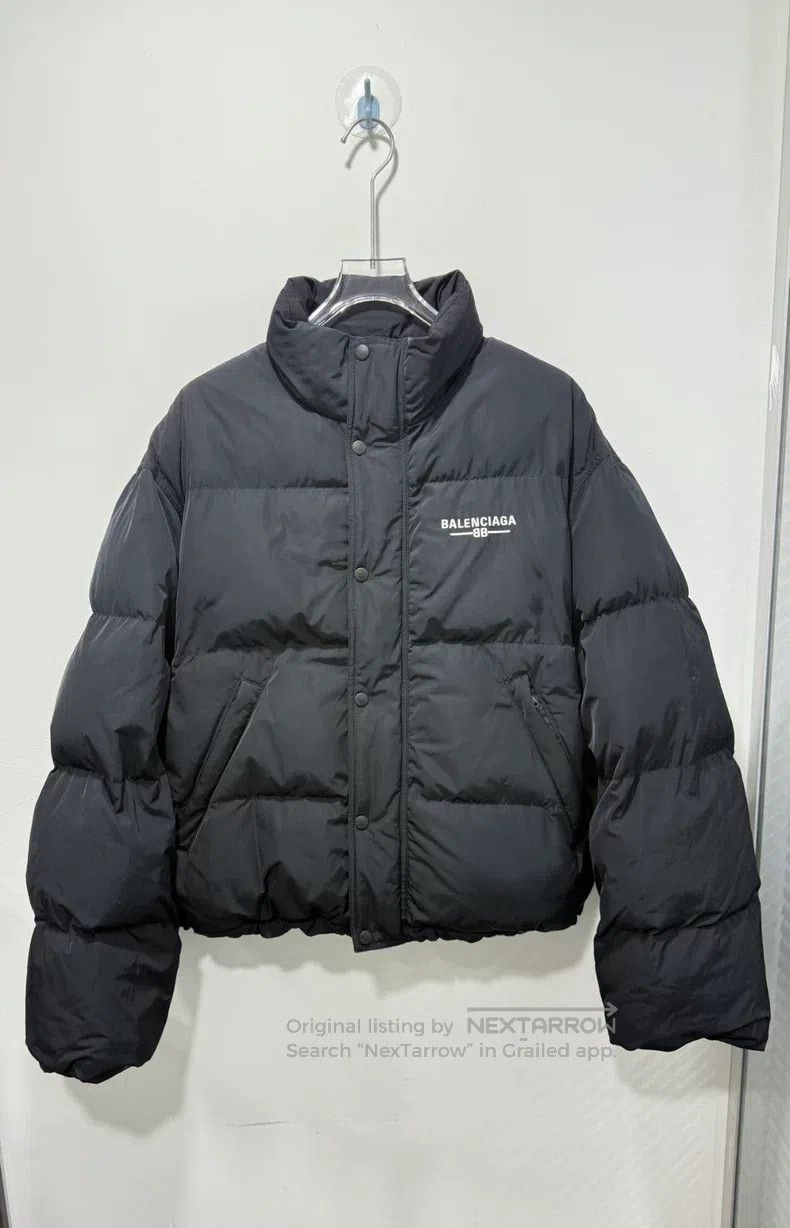 Balenciaga Balenciaga Embroidered Letter Down Jacket Size US S / EU 44-46 / 1 - 1 Thumbnail