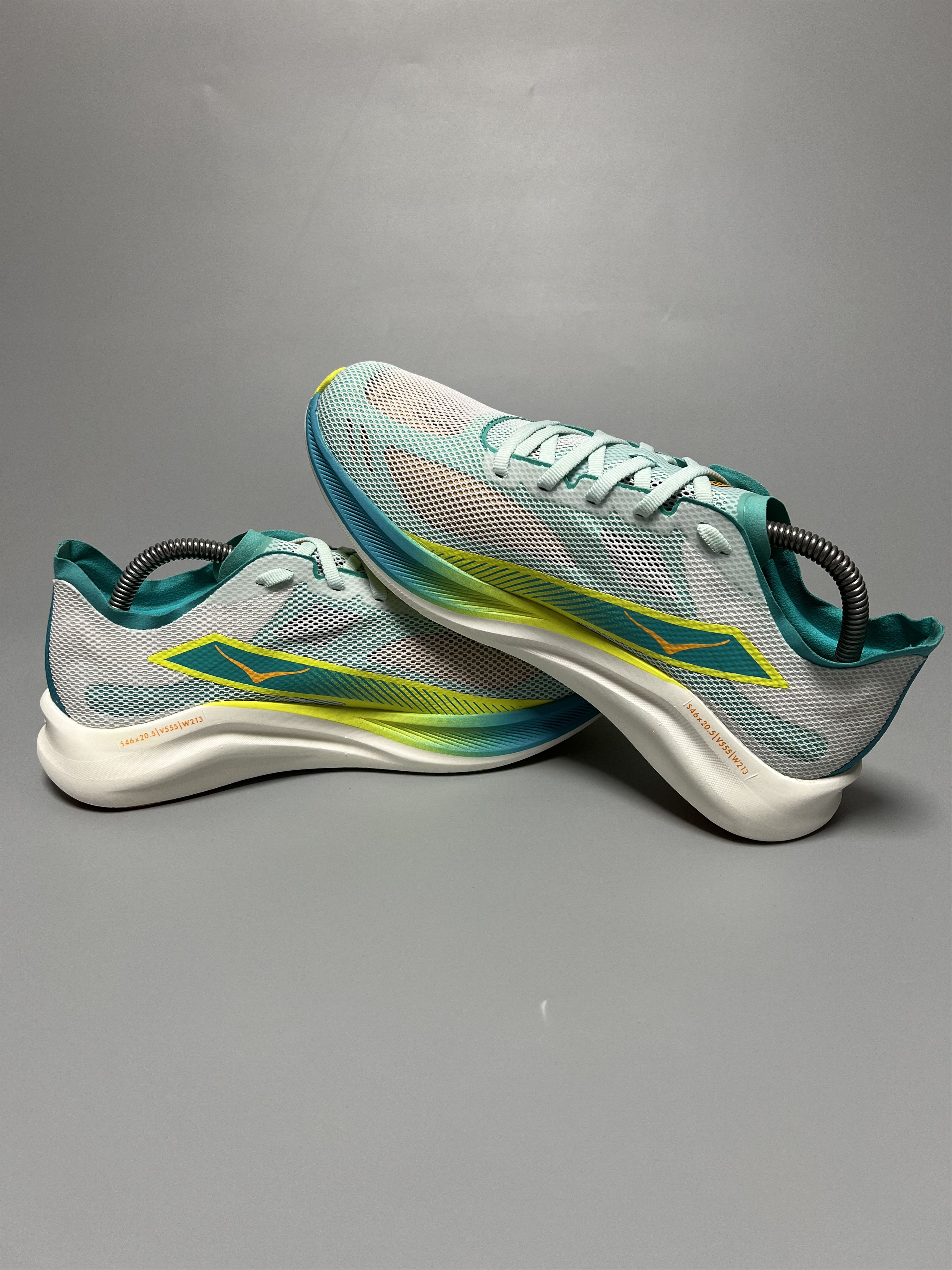 Hoka Hoka One One Cielo Road Unisex Running Shoes Size US 7.5 / EU 40-41 - 5 Thumbnail