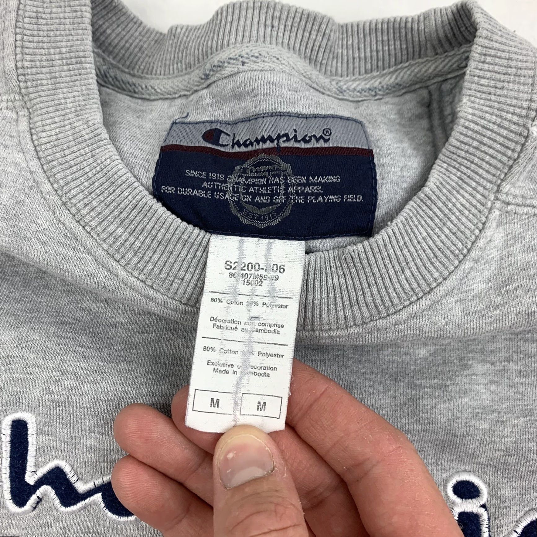 Champion VINTAGE Champion Sweatshirt Adult Medium Gray Spellout Pullover Crewneck Embroidered Y2K Mens Size US M / EU 48-50 / 2 - 3 Thumbnail