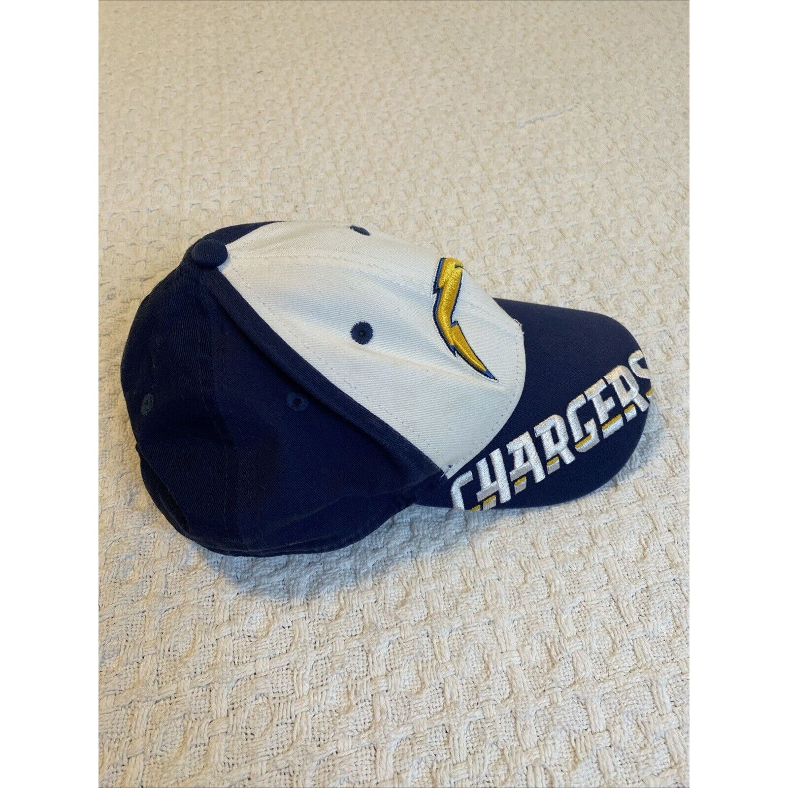 New Era Los Angeles Chargers Cap Hat Adjustable New Era 9Forty Bolt Size ONE SIZE - 2 Thumbnail