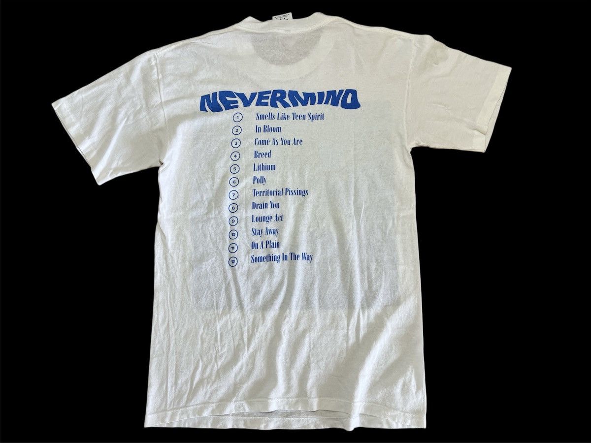 Band Tees × Nirvana × Vintage Vintage 90s Nirvana Nevermind Tee Size US M / EU 48-50 / 2 - 2 Thumbnail