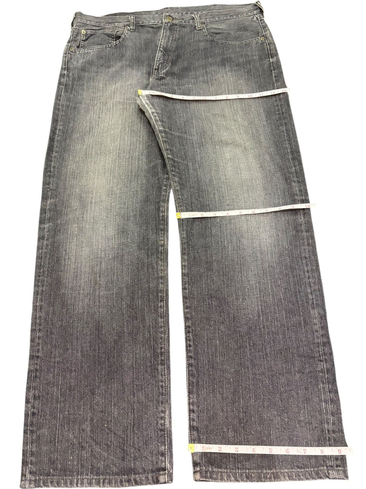 Uniqlo Vintage Japanese Uniqlo Charcoal Wash Distress Loose Jeans Size 38" / US 16 / IT 52 - 8 Thumbnail