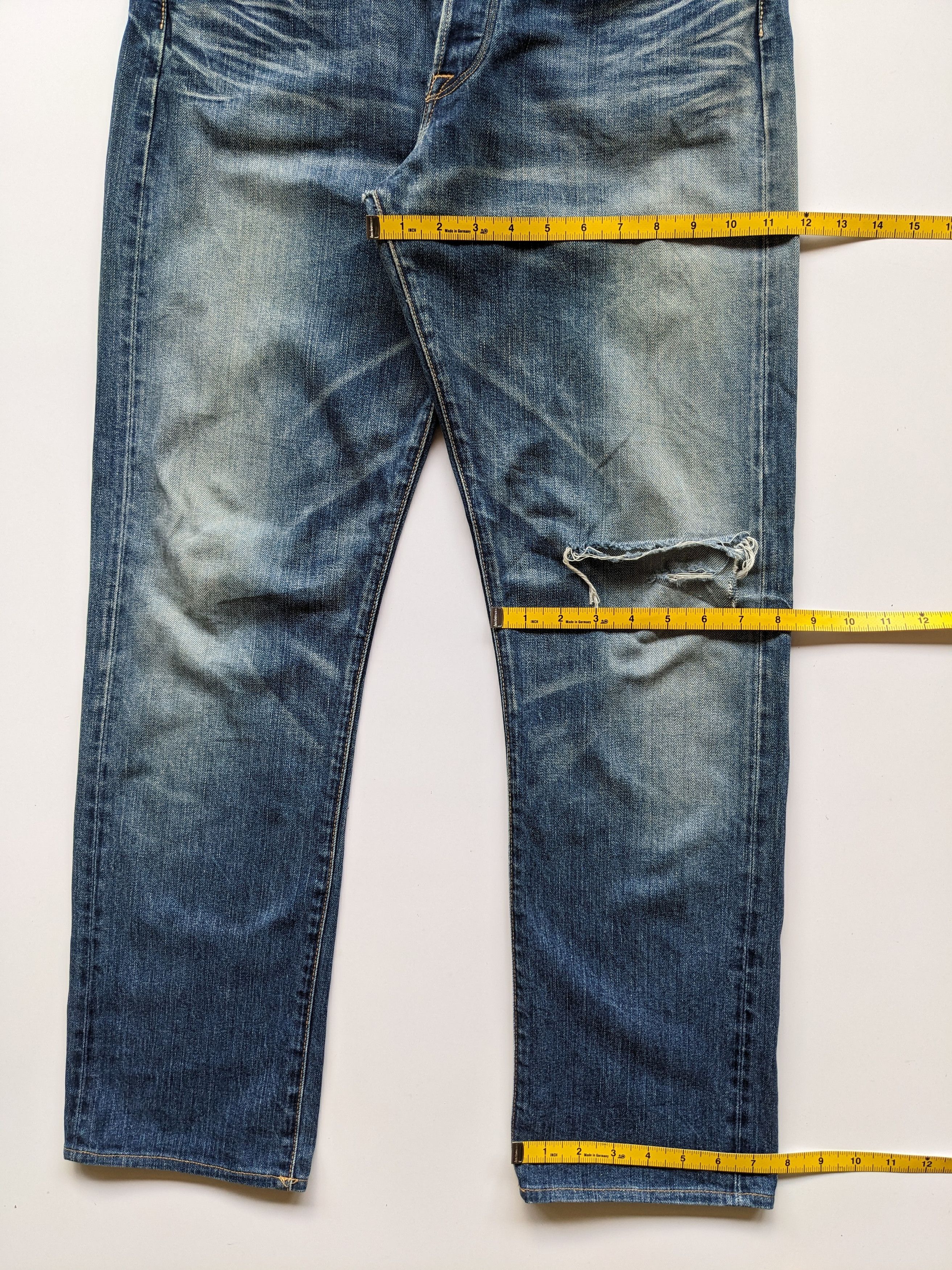 KURO KURO Diamante distressed jean Size US 35 - 10 Thumbnail