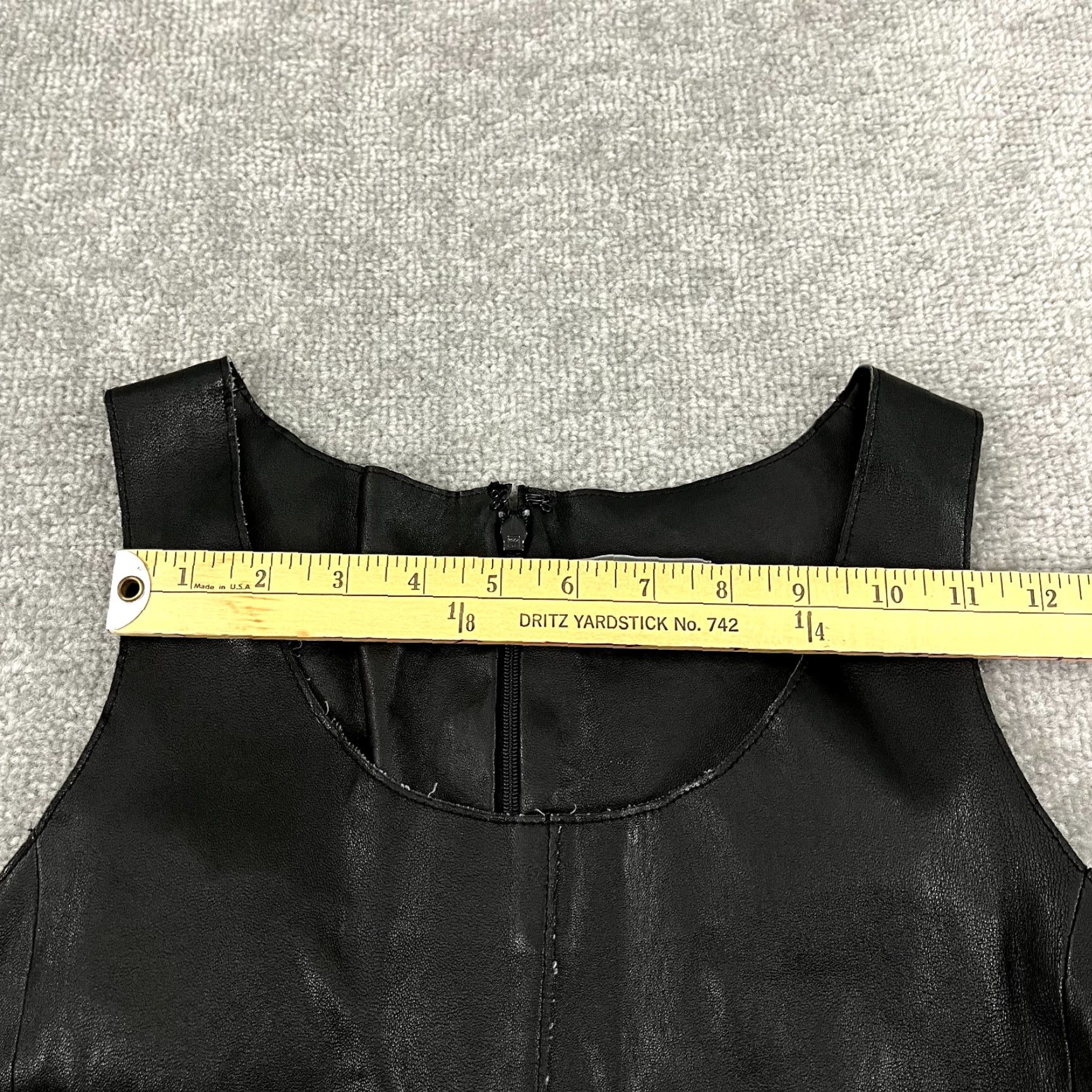 Vince Vince Dress Womens Short Leather Bodycon LBD Sleeveless Black 4 Zip Scoop Neck Stretch Pockets Classic Designer Sexy Size S / US 4 / IT 40 - 7 Thumbnail