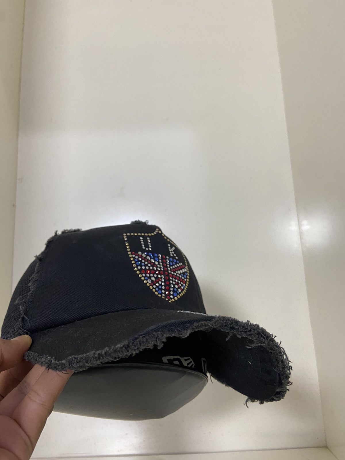 If Six Was Nine 2000s DITSTRESSED UK JAPAN TRUCKER HAT Size ONE SIZE - 4 Thumbnail