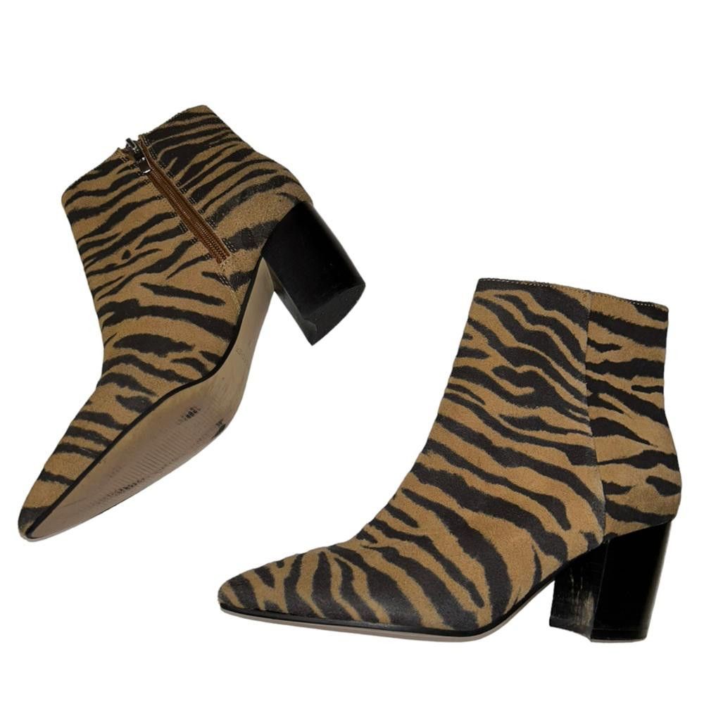 Designer Marc Fisher l Parana Tiger Striped Booties Size 6 Size US 6 / IT 36 - 2 Thumbnail