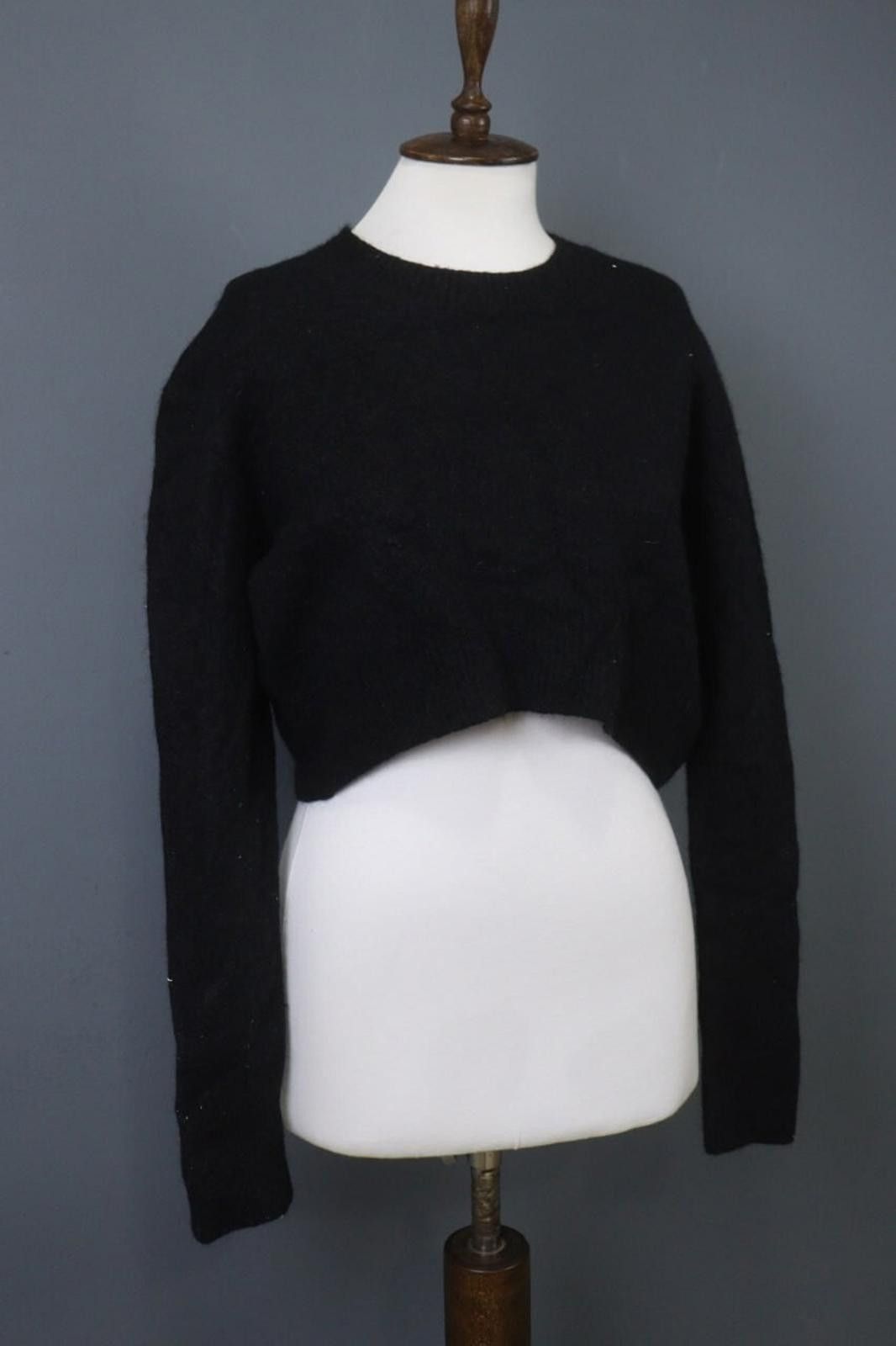 Allsaints AllSaints Black Wool Crew Neck Cropped Sweater Size L Size L / US 10 / IT 46 - 6 Thumbnail