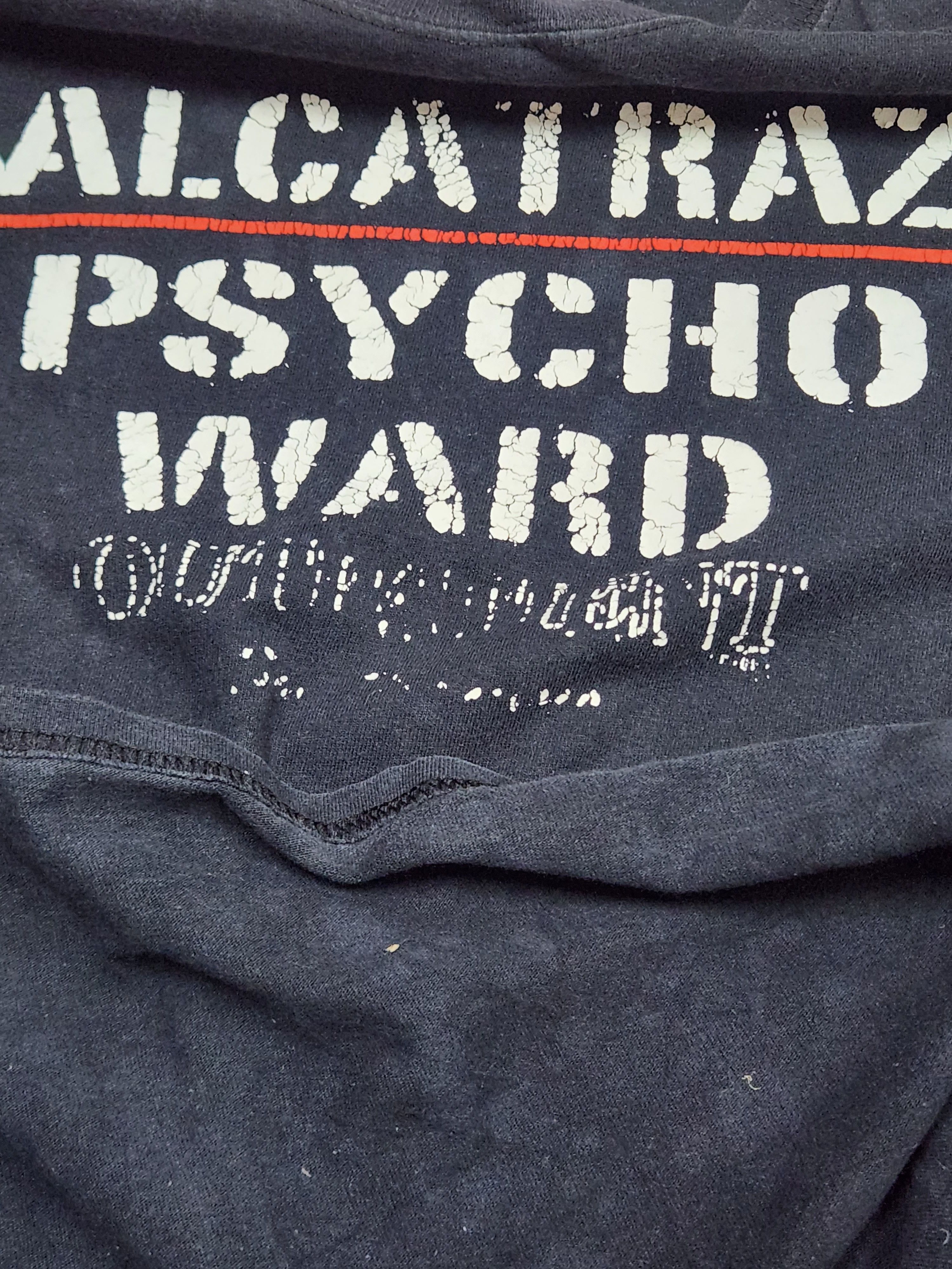 Port Authority ALCATRAZ PSYCHO WARD OUTPATIENT Sun Faded TShirt Size US L / EU 52-54 / 3 - 4 Thumbnail