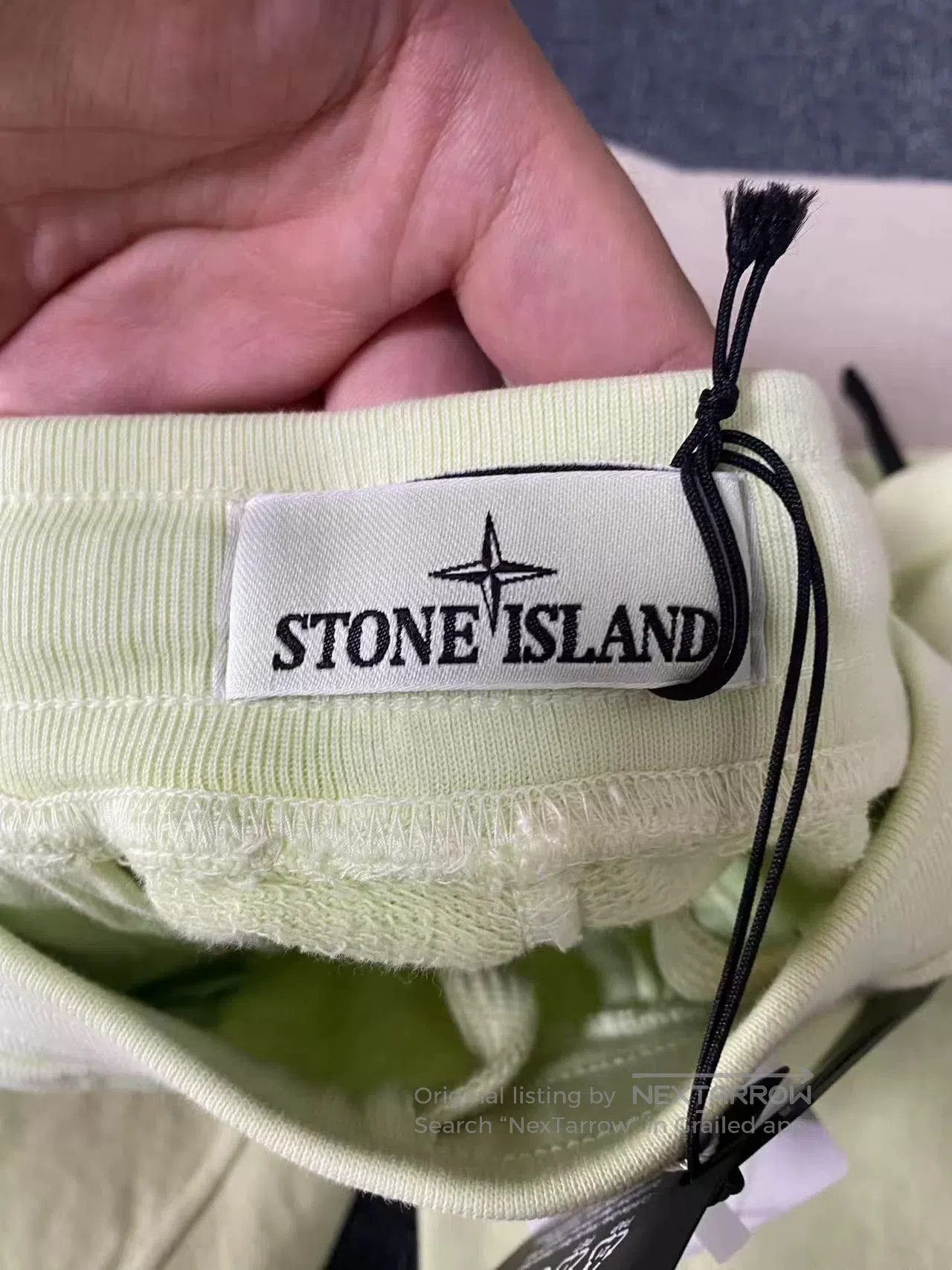 Stone Island stone island compass logo shorts in light green. Size US 44 / EU 60 - 4 Thumbnail