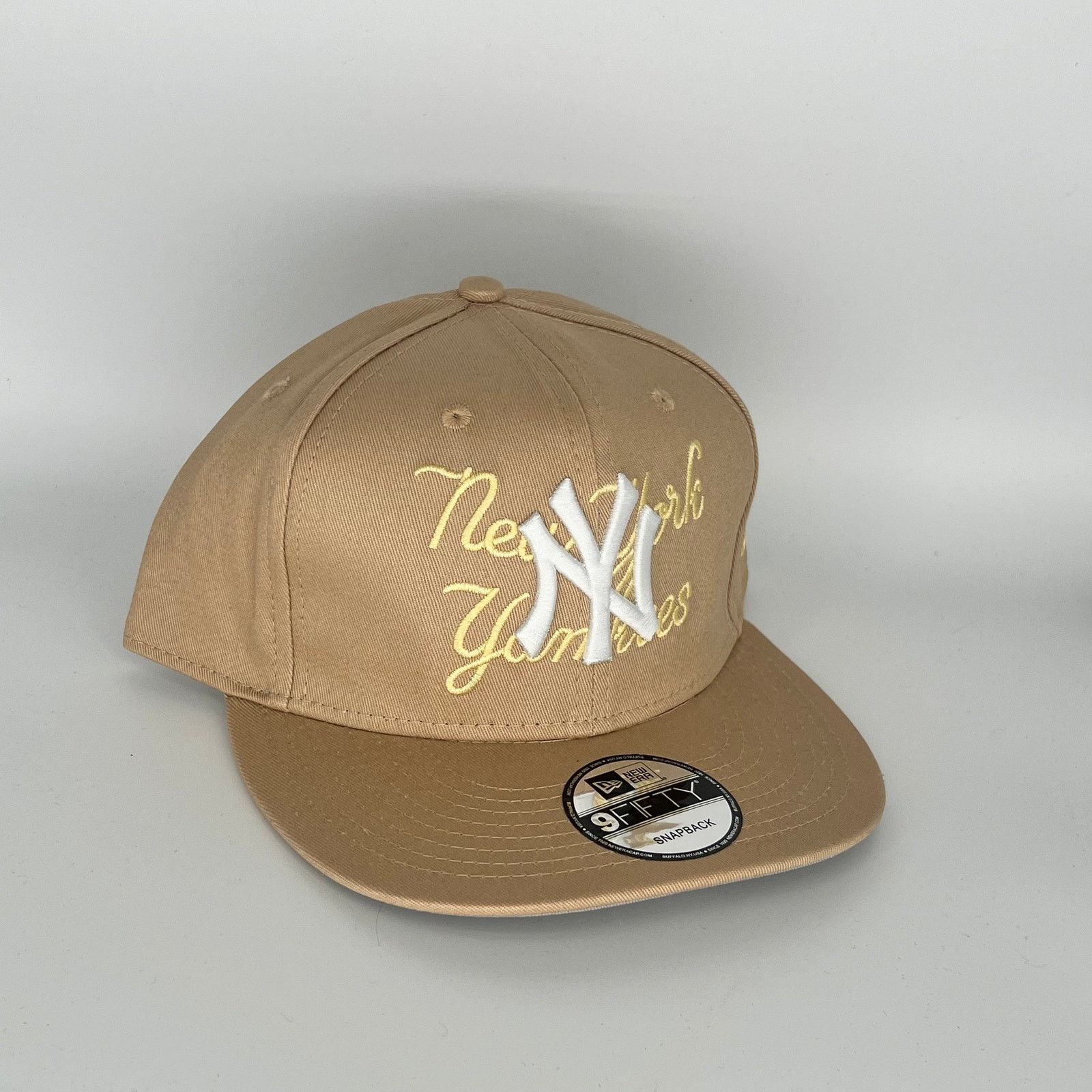New Era Brown New York Yankees NY Overlap Side Patch New Era 9Fifty Size ONE SIZE - 1 Thumbnail