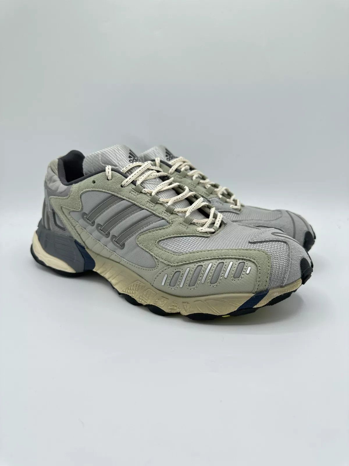adidas gazelle silver green womens Adidas Campus 80s Norse Projects Layers