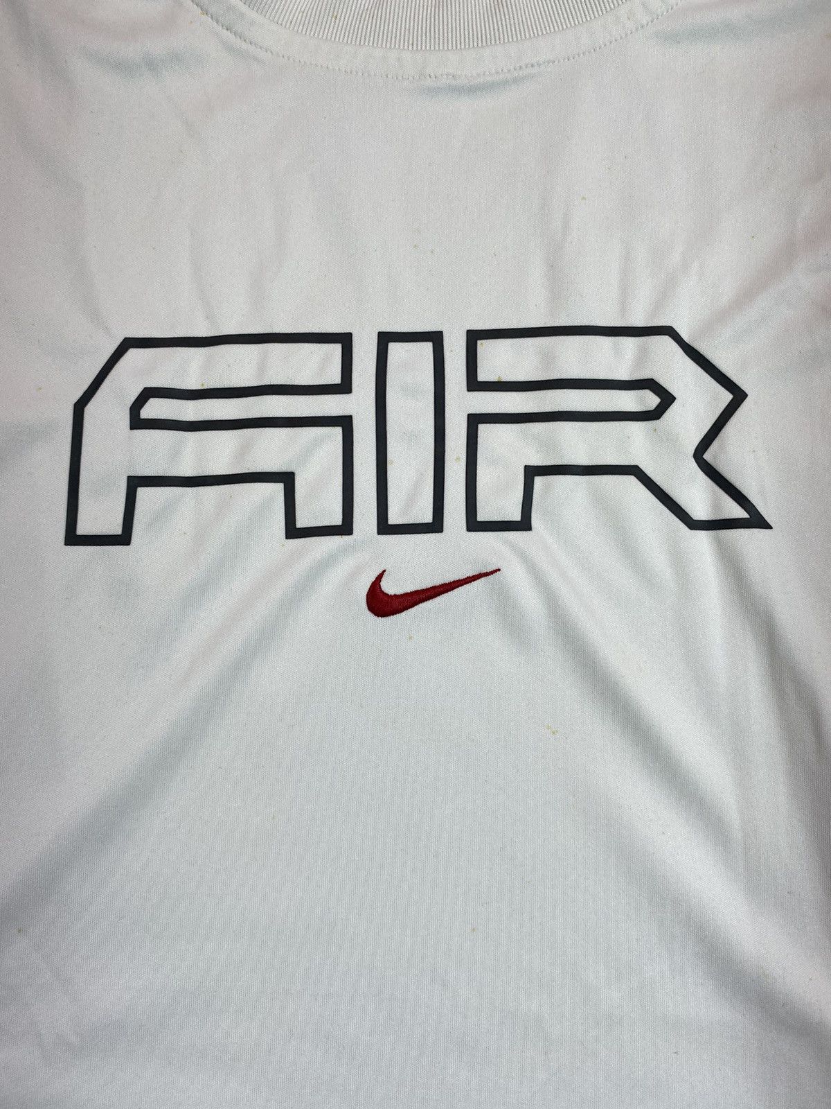 Nike × Vintage Vintage Men’s Nike Undershirt with big centre logo size M Size US M / EU 48-50 / 2 - 7 Thumbnail