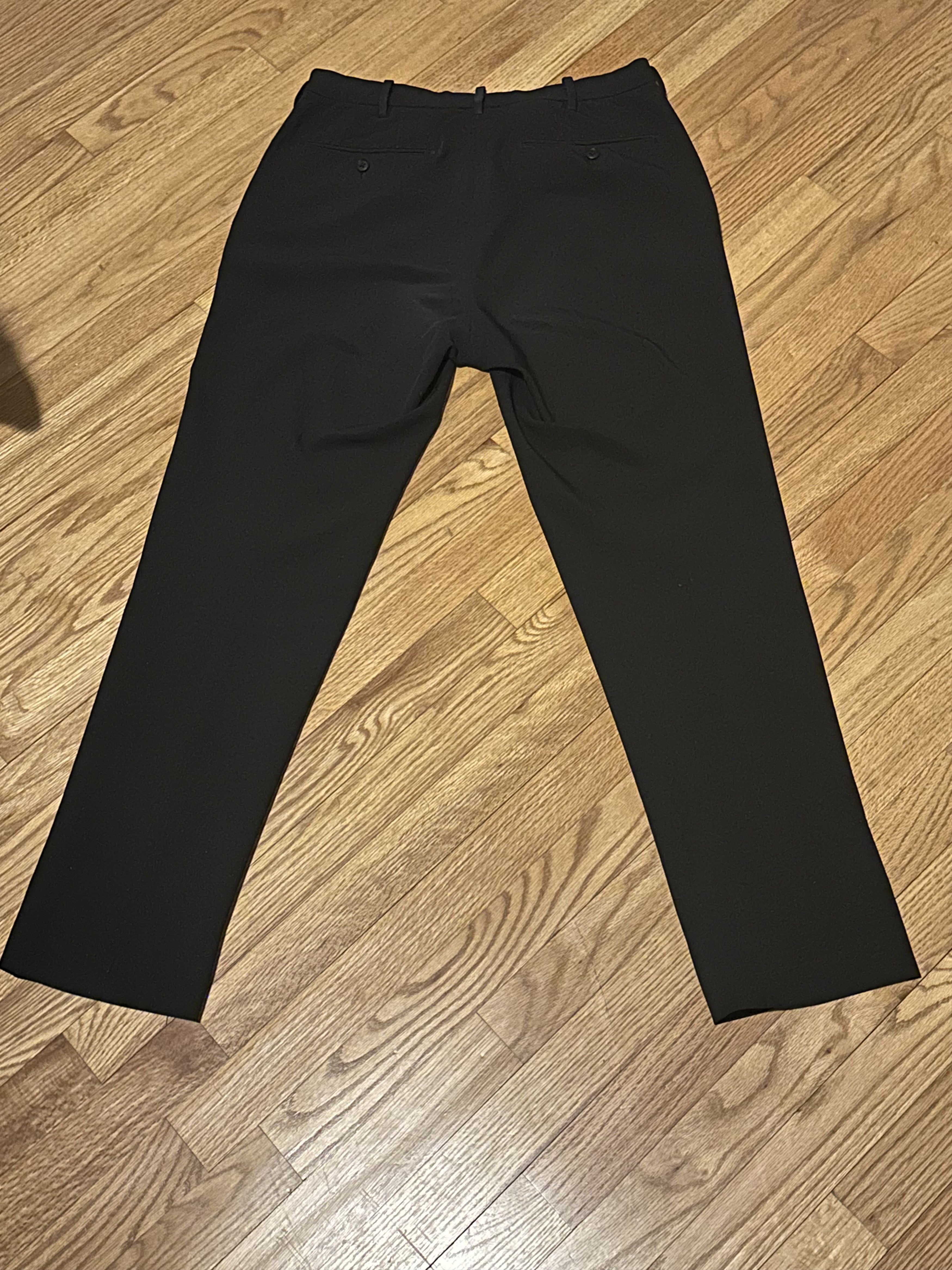 Uniqlo Uniqlo Black Pleated Miracle Air Pants (Purchased in Japan) Size US 32 / EU 48 - 5 Thumbnail