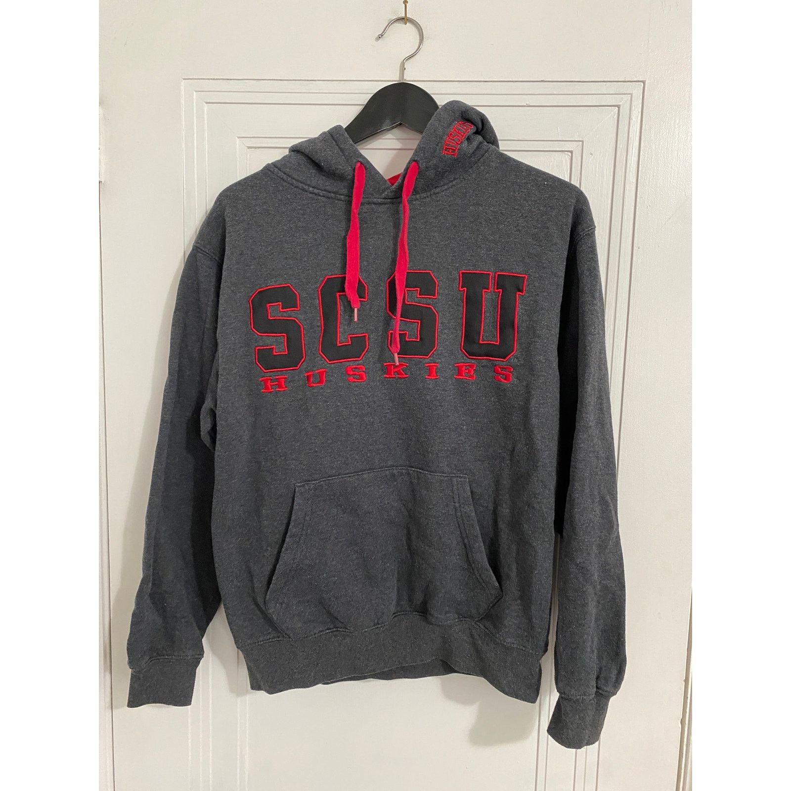 NCAA St. Cloud State University Huskies Stitched Hoodie Size M Size US M / EU 48-50 / 2 - 1 Thumbnail