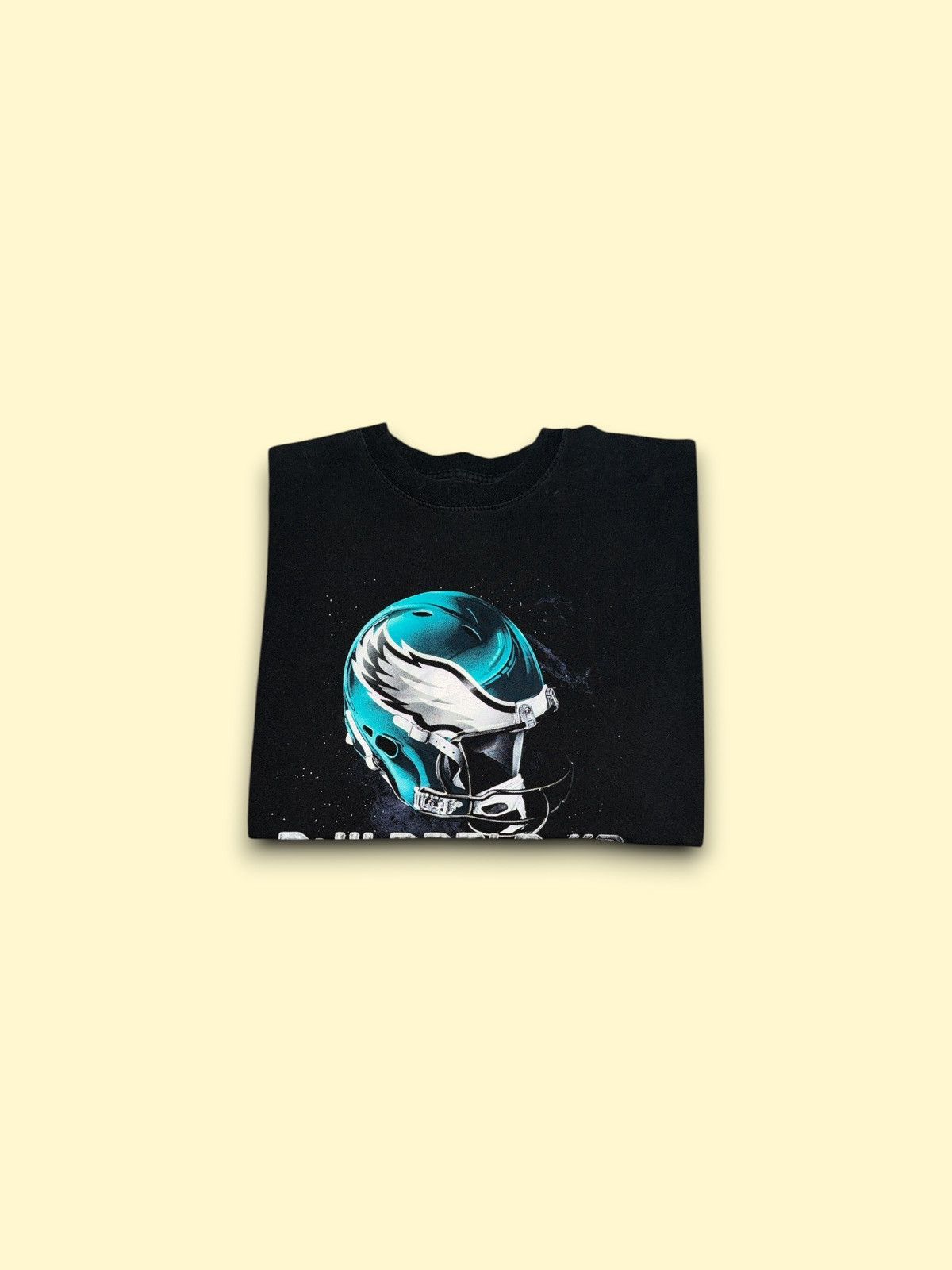 NFL Philadelphia Eagles NFL team apparel helmet logo t-shirt Size US XL / EU 56 / 4 - 1 Thumbnail