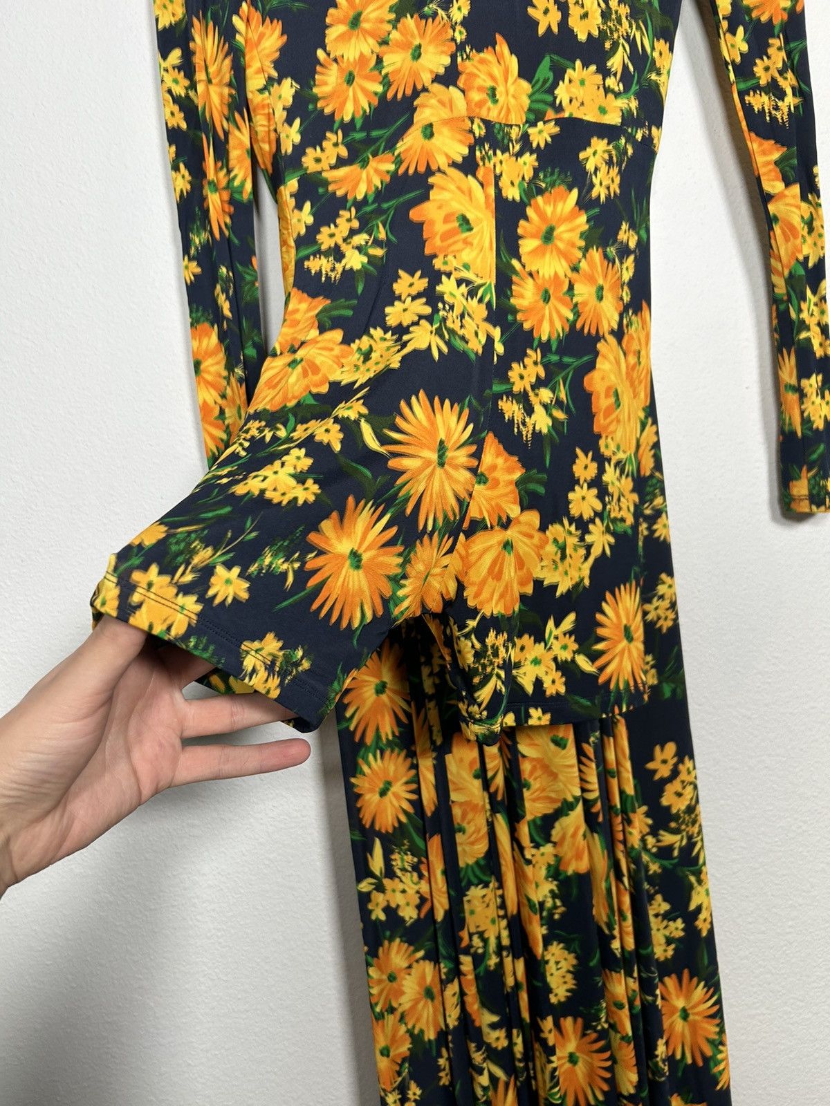 Balenciaga MSRP: $3.2k SS23 Floral Drape Pantsuit Dress Size S / US 4 / IT 40 - 8 Thumbnail