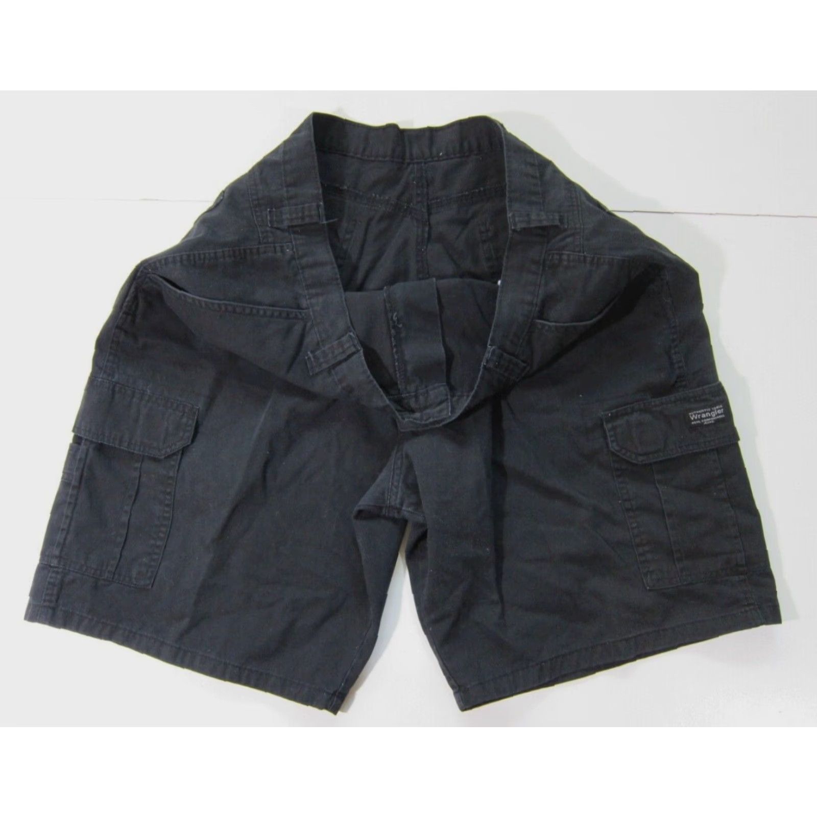 Wrangler Wrangler Cargo Short Men 40 Black 100% Cotton Pocket Authentic Issue Size US 40 / EU 56 - 5 Thumbnail