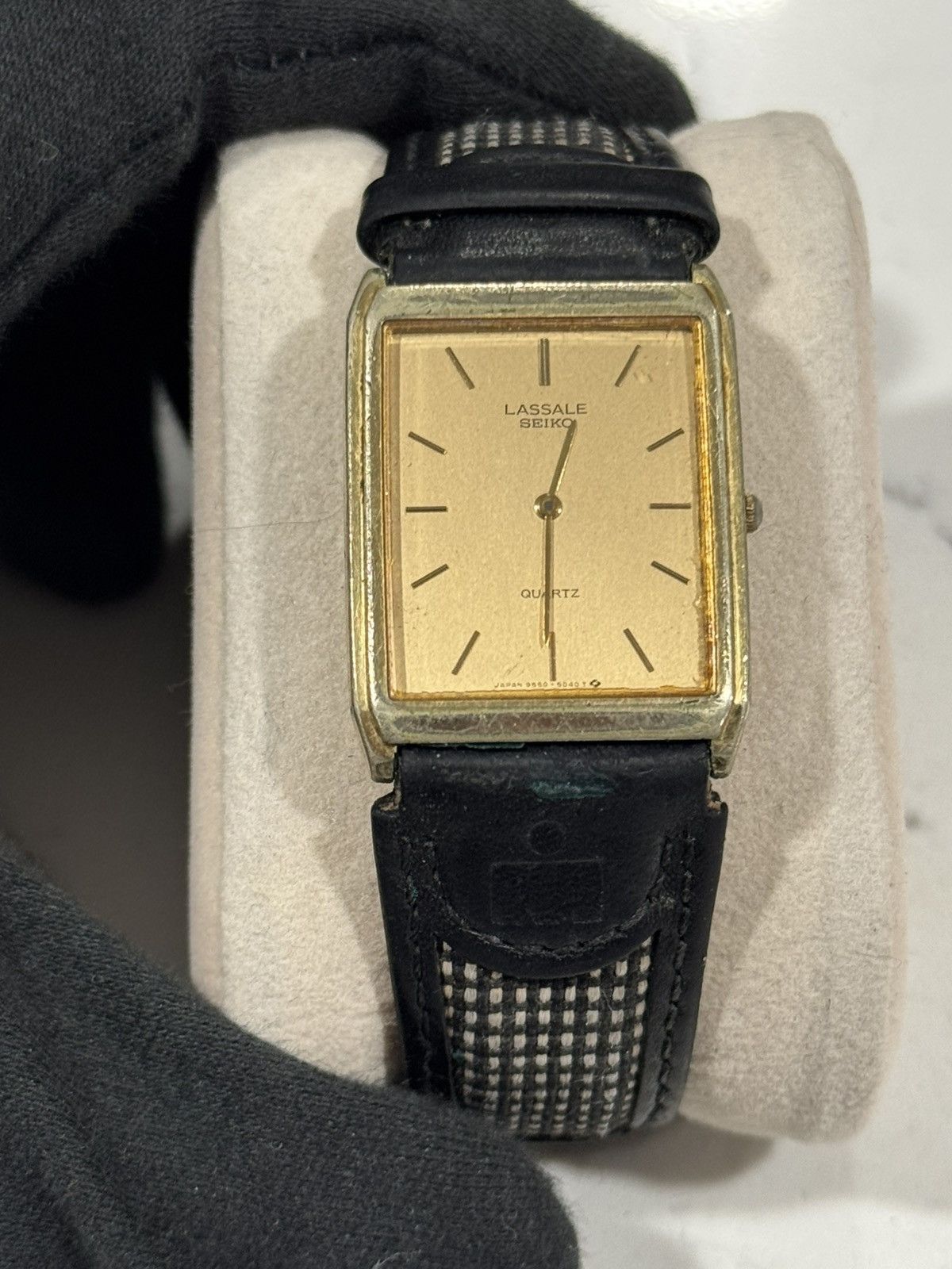 Seiko Vintage Seiko Lassale Gold Quartz Tank Watch Champagne Dial Size ONE SIZE - 2 Thumbnail