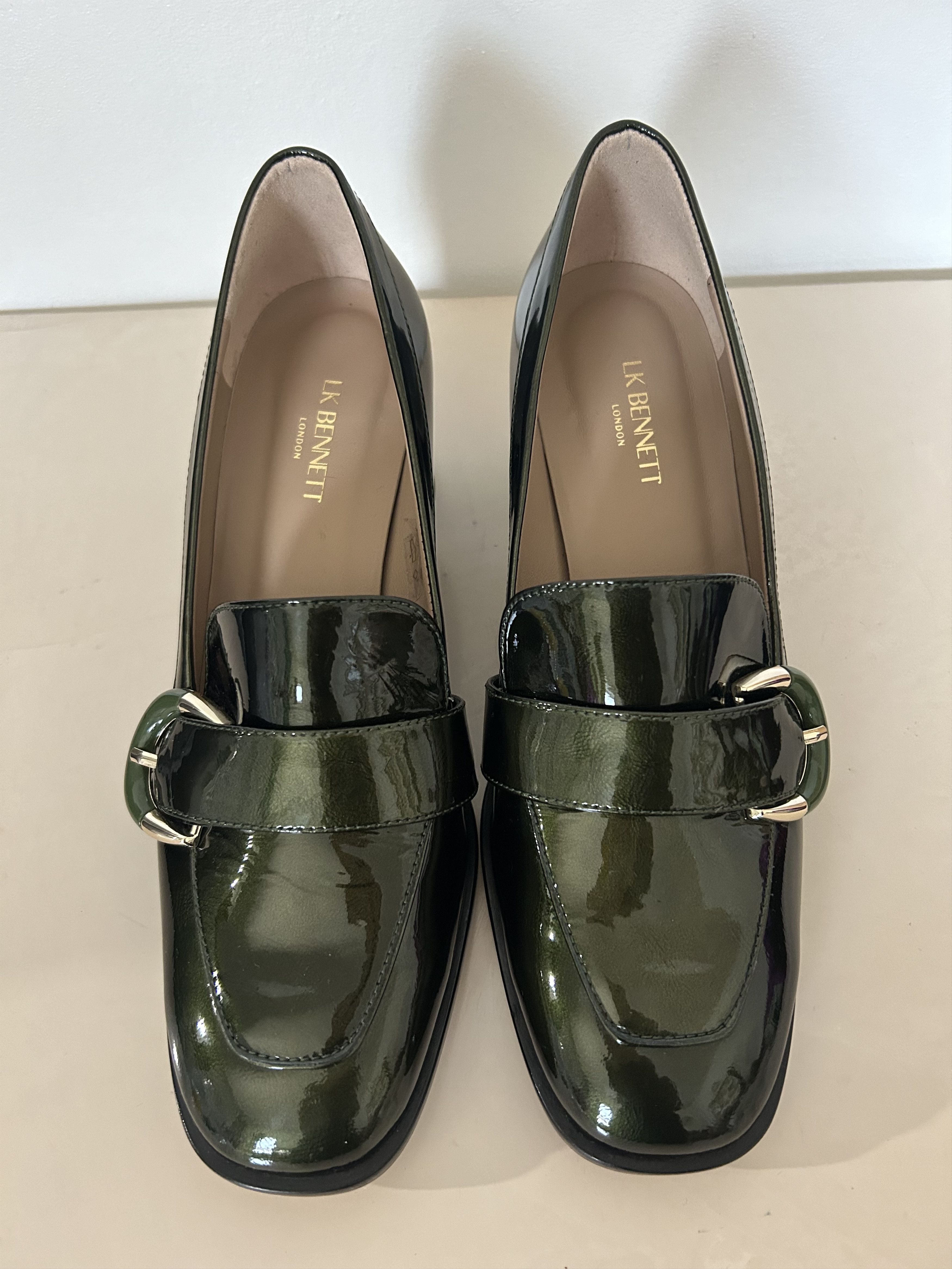LK Bennett LKBennett Mara Resin Buckle Block Heel Shoes Size US 7 / IT 37 - 5 Thumbnail