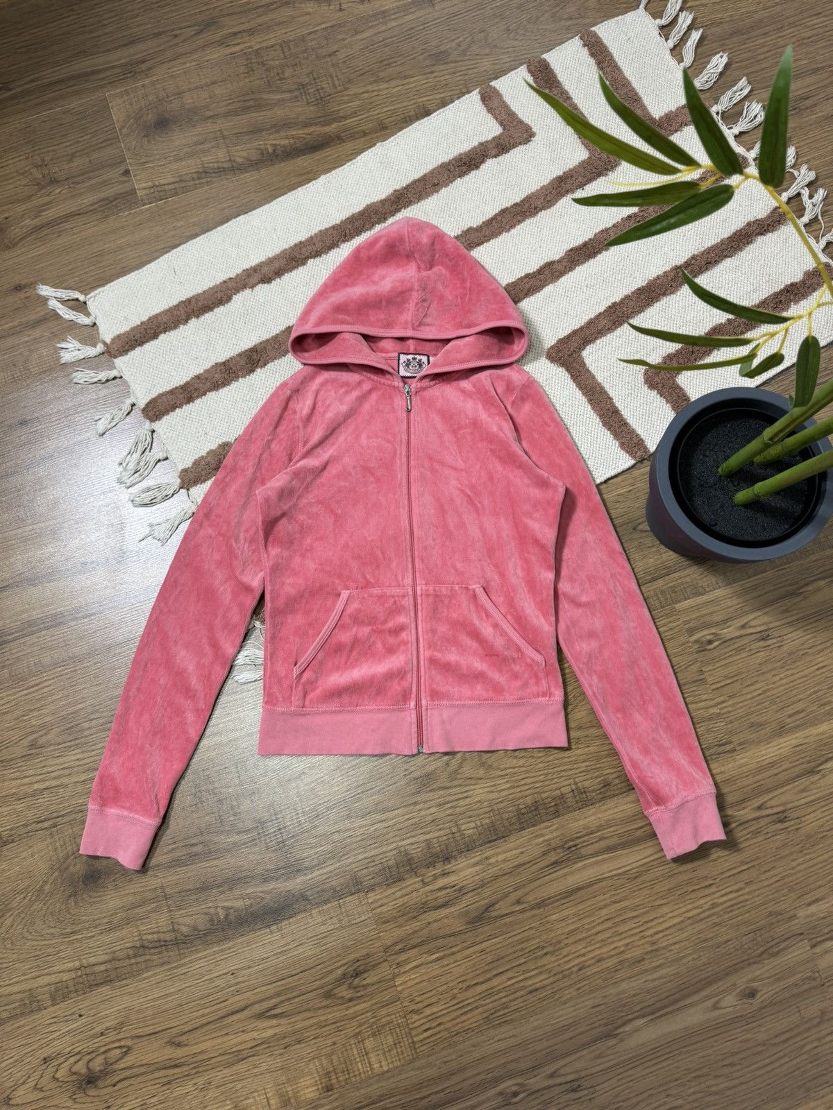 Juicy Couture VINTAGE JUICY COUTURE 2000s VELOUR ZIP HOODIE Size S / US 4 / IT 40 - 1 Thumbnail
