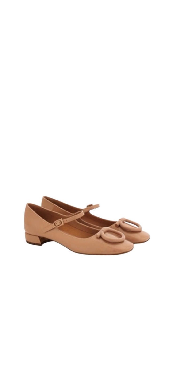 Salvatore Ferragamo Ferragamo Maxi Gancini Mary Jane Size US 7.5 / IT 37.5 - 2 Thumbnail