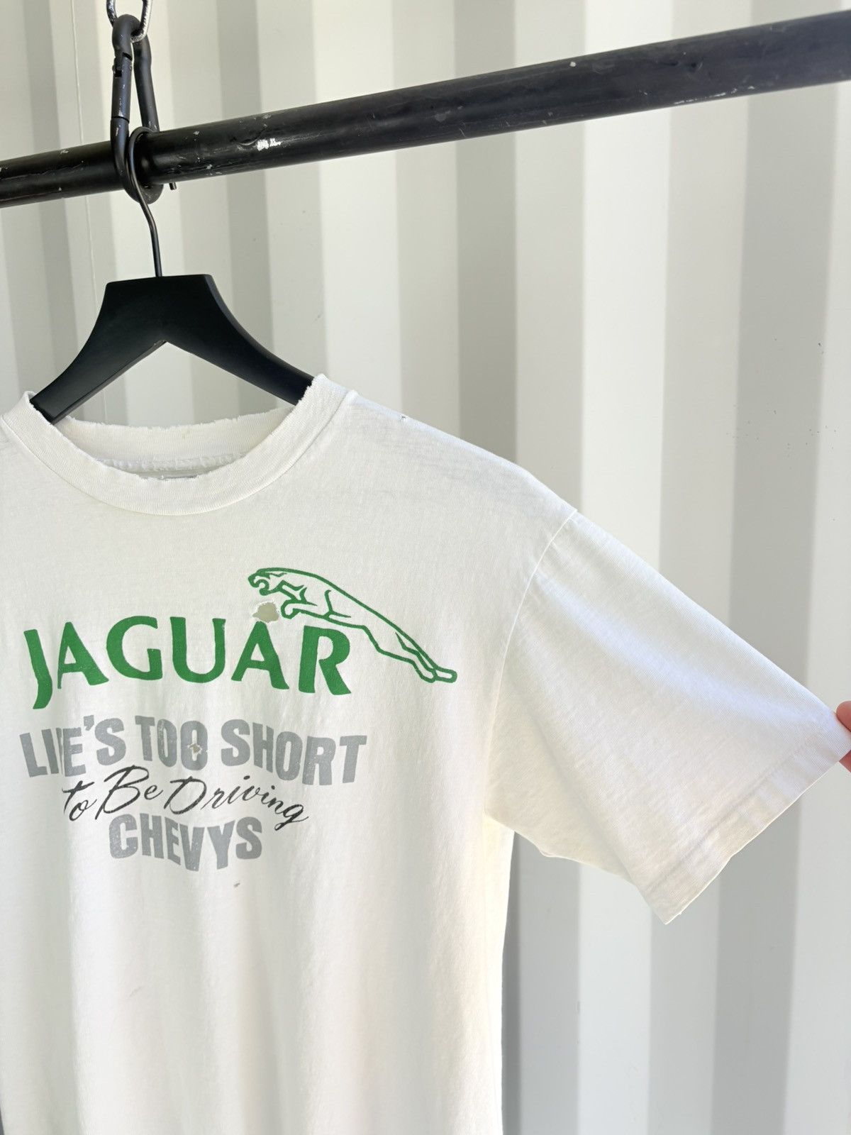 Vintage Vintage Jaguar Shirt Faded Distressed Grunge Paper Thin Size US L / EU 52-54 / 3 - 3 Thumbnail